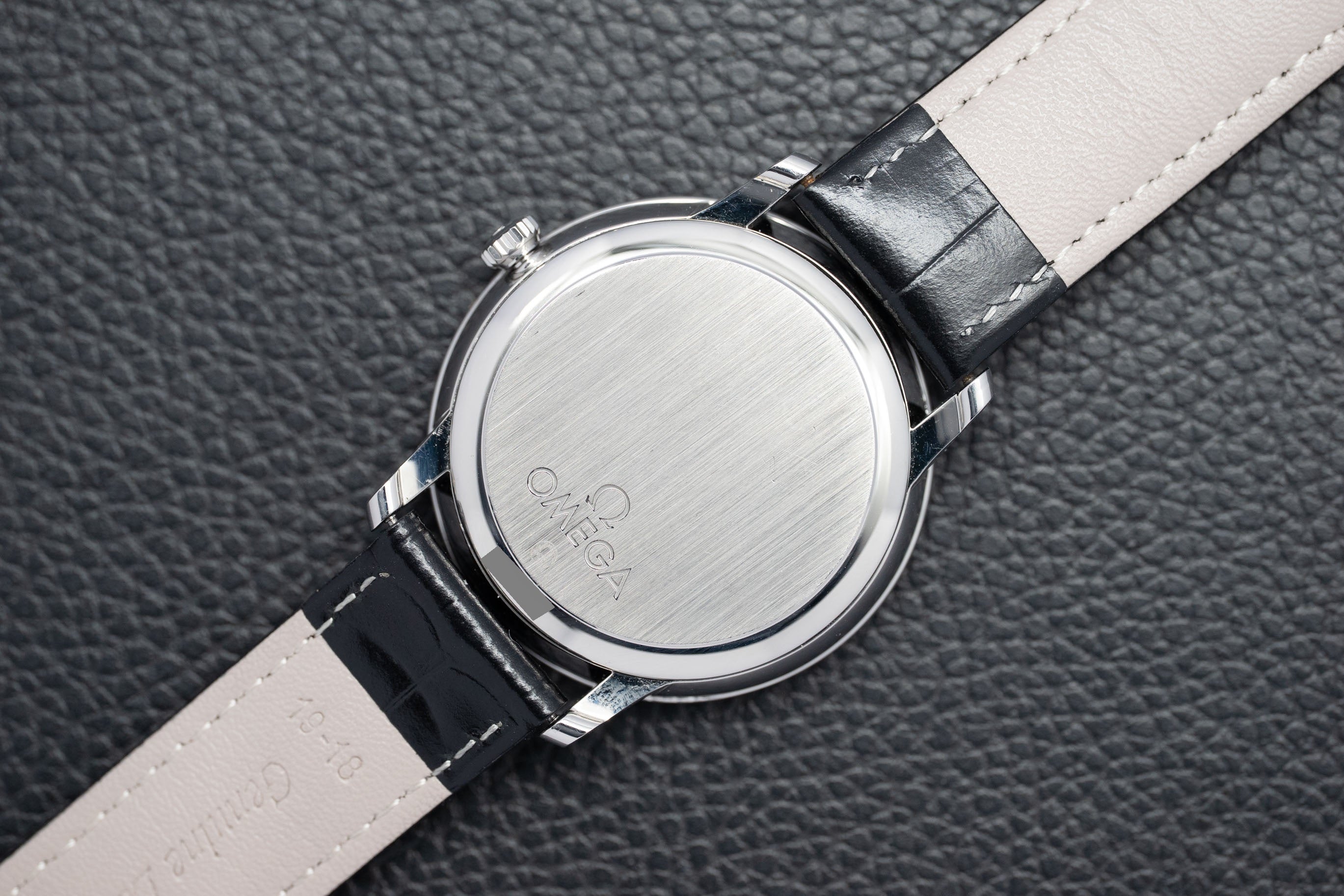 Omega De Ville Prestige 424.13.40.20.02.001 Silver Dial 2014 Papers