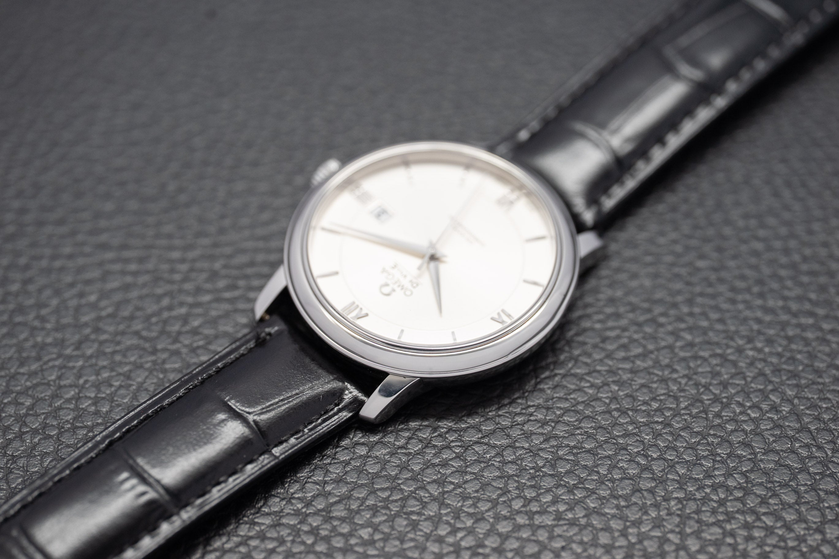 Omega De Ville Prestige 424.13.40.20.02.001 Silver Dial 2014 Papers
