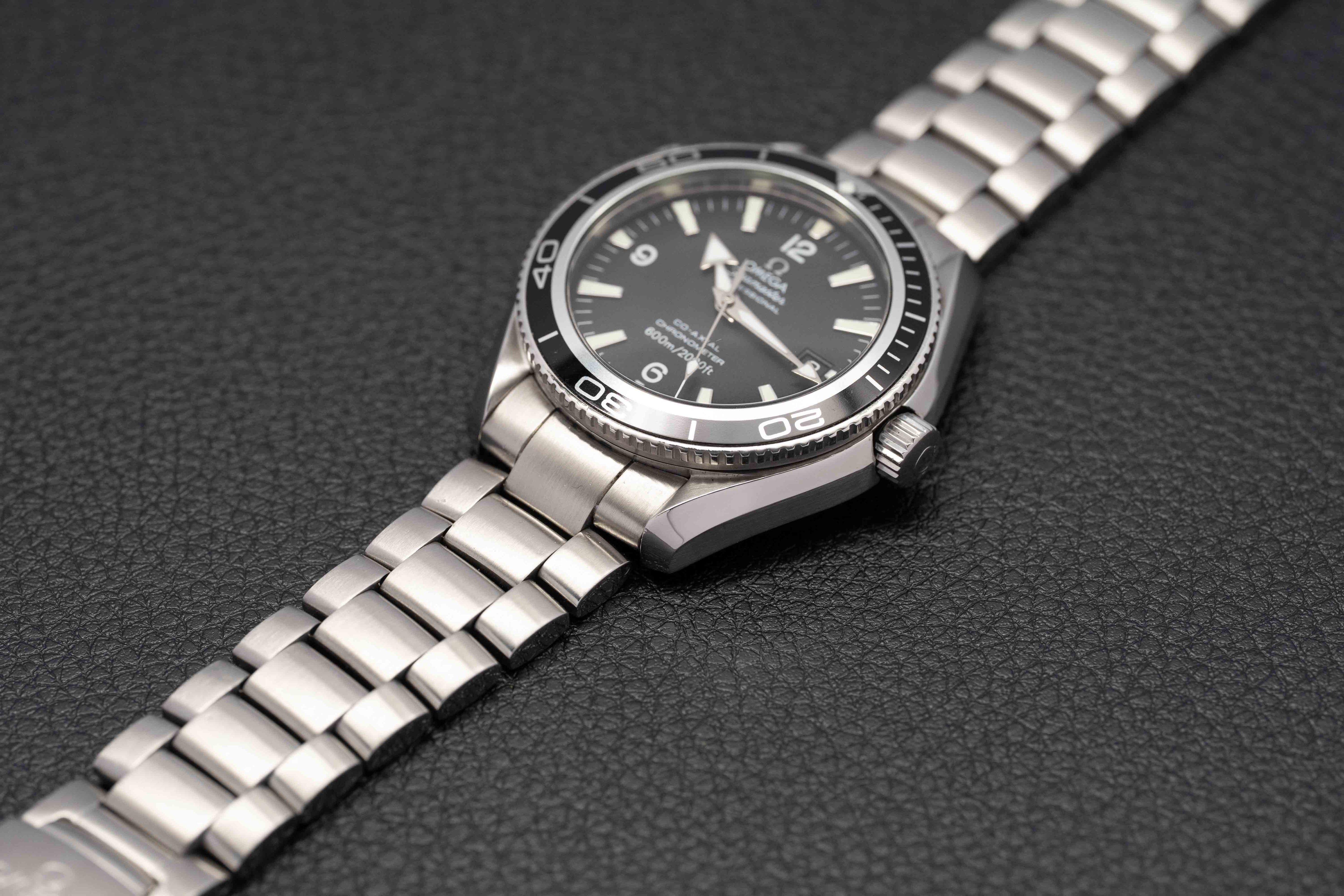 Omega Seamaster Planet Ocean 2201.50 Black Dial 2008