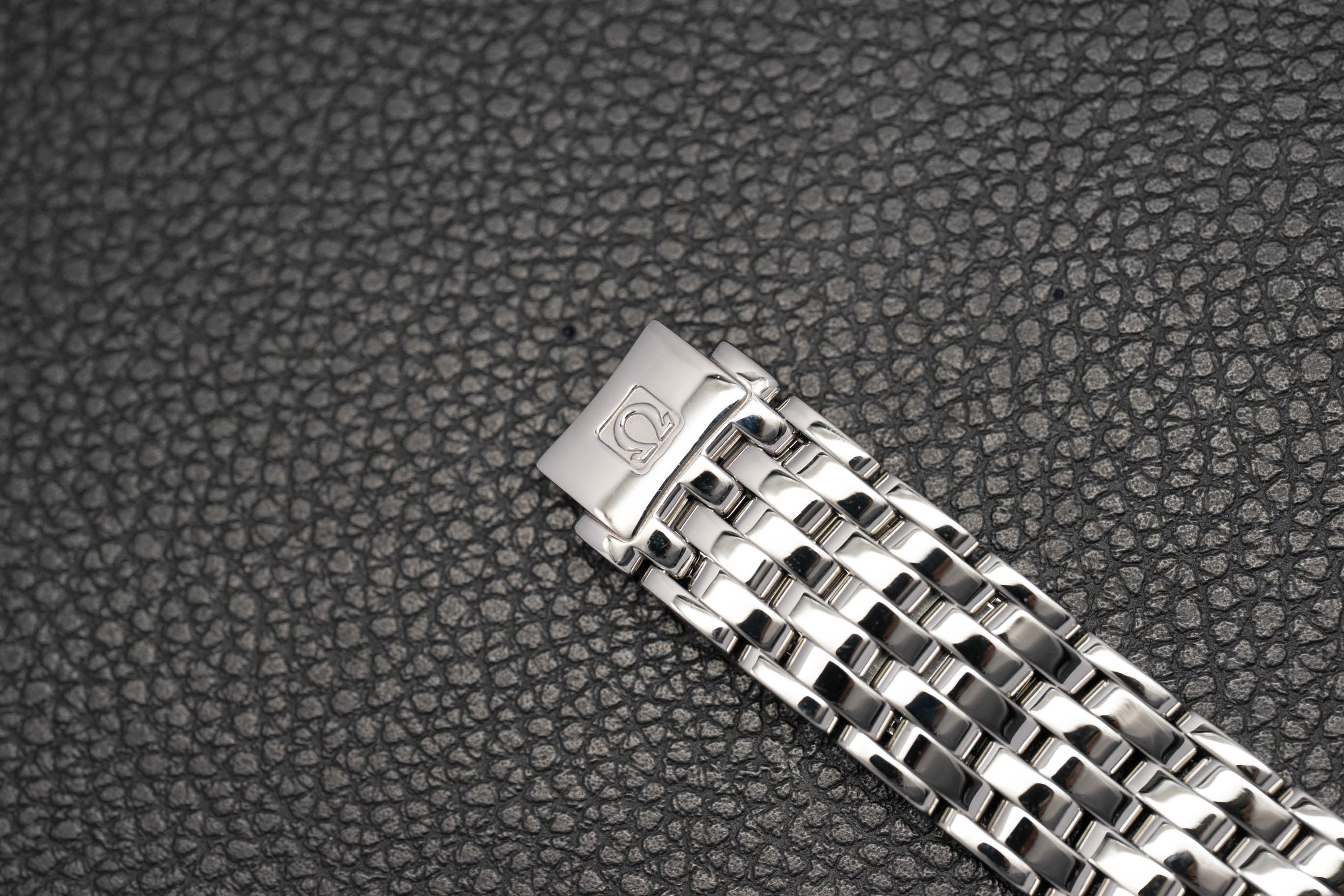 Omega De Ville 4500.31 Silver Dial 1986