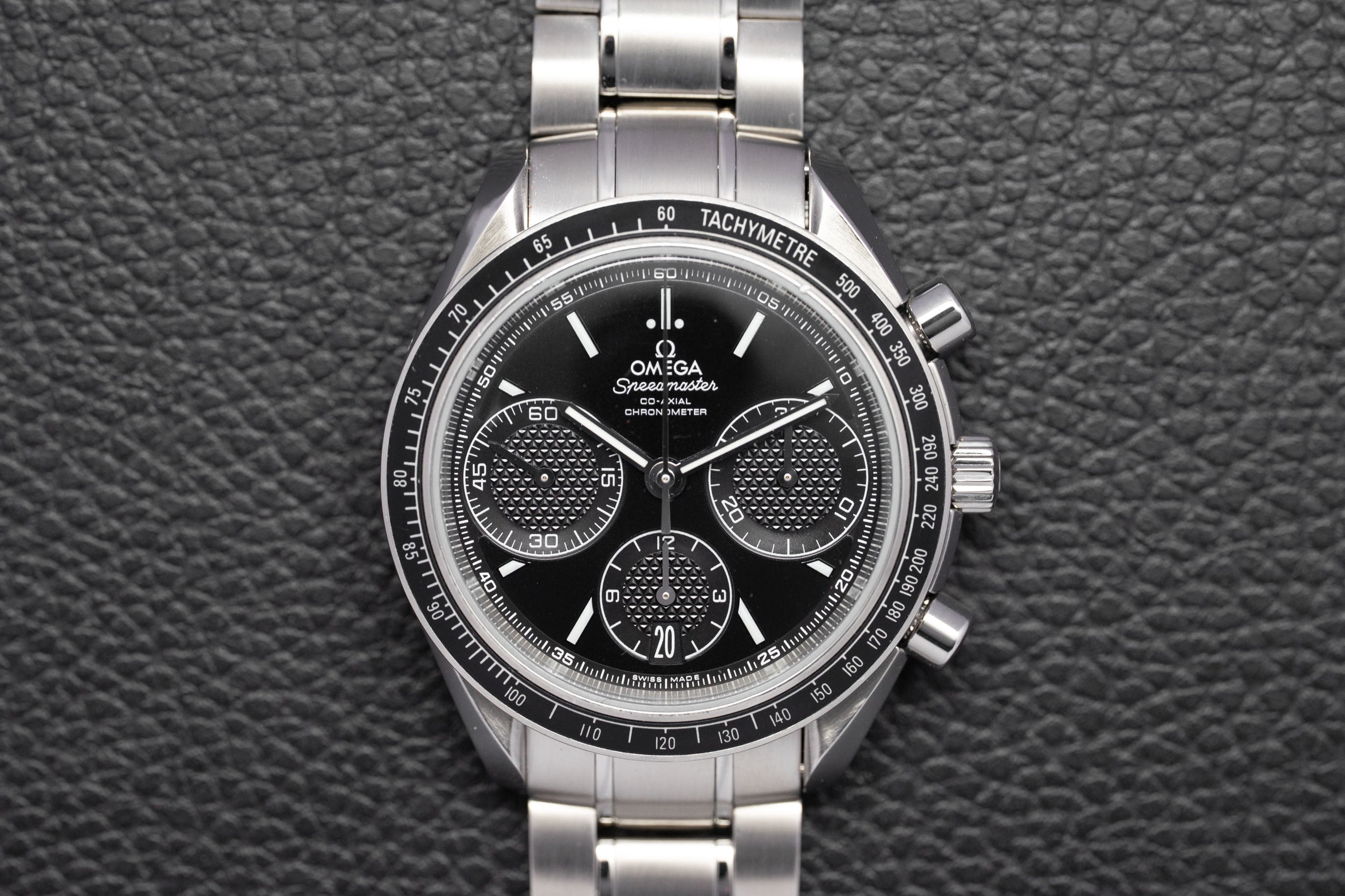 Omega Speedmaster Racing 326.30.40.50.01.001 Fullset 2015 Box+Carte