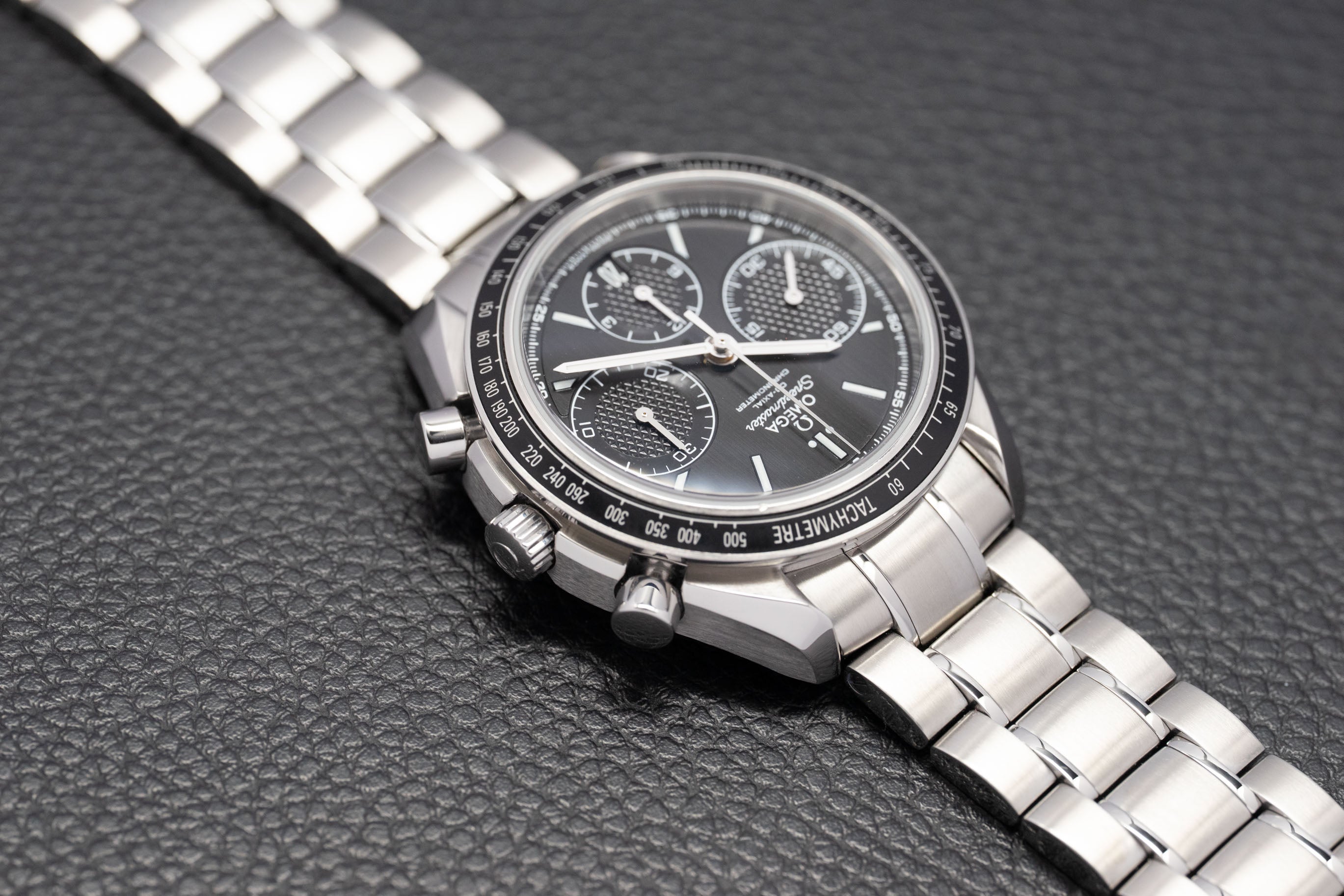 Omega Speedmaster Racing 326.30.40.50.01.001 Fullset 2015 Box+Carte