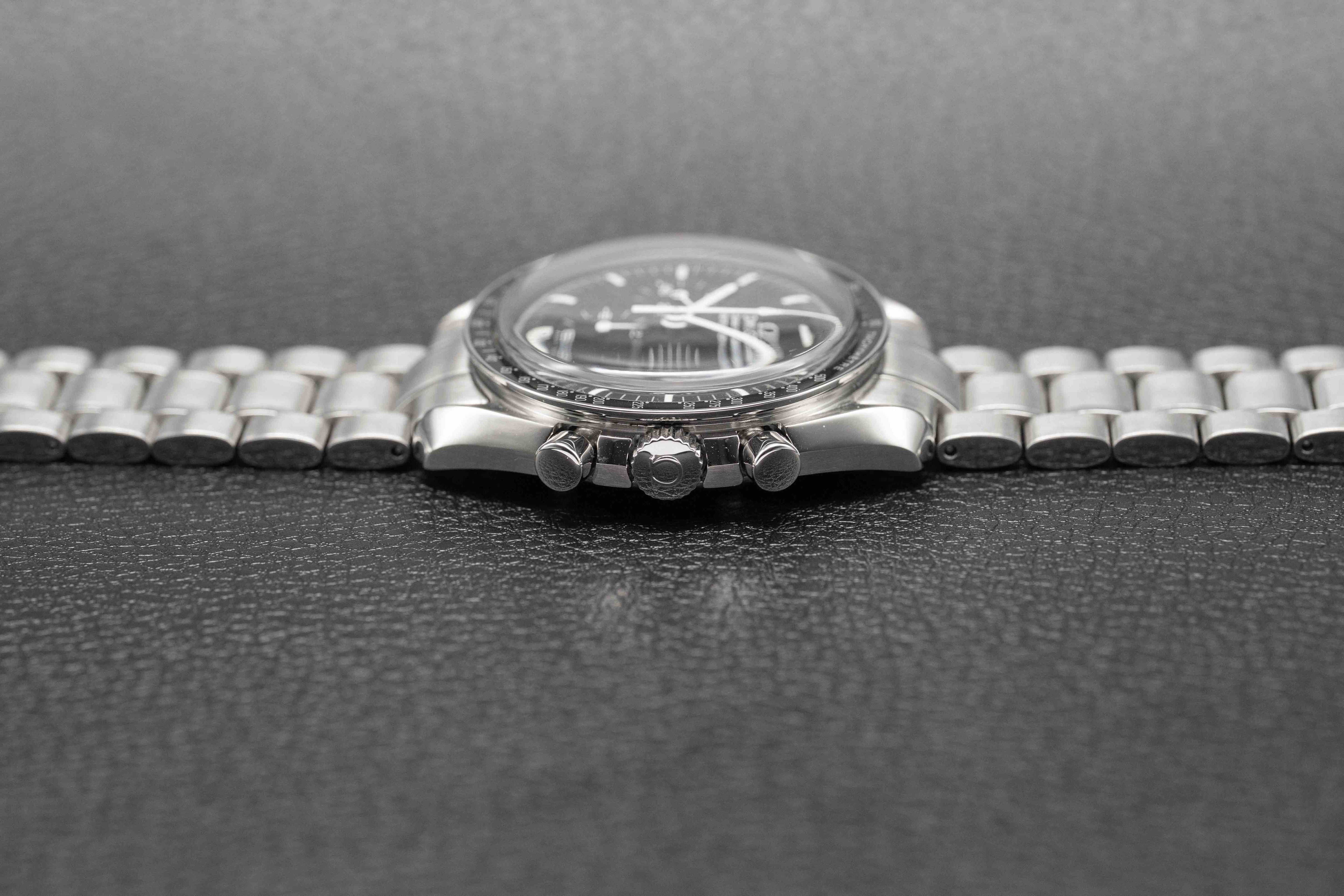 Omega Speedmaster Moonwatch 3570.50 Black Dial 2000