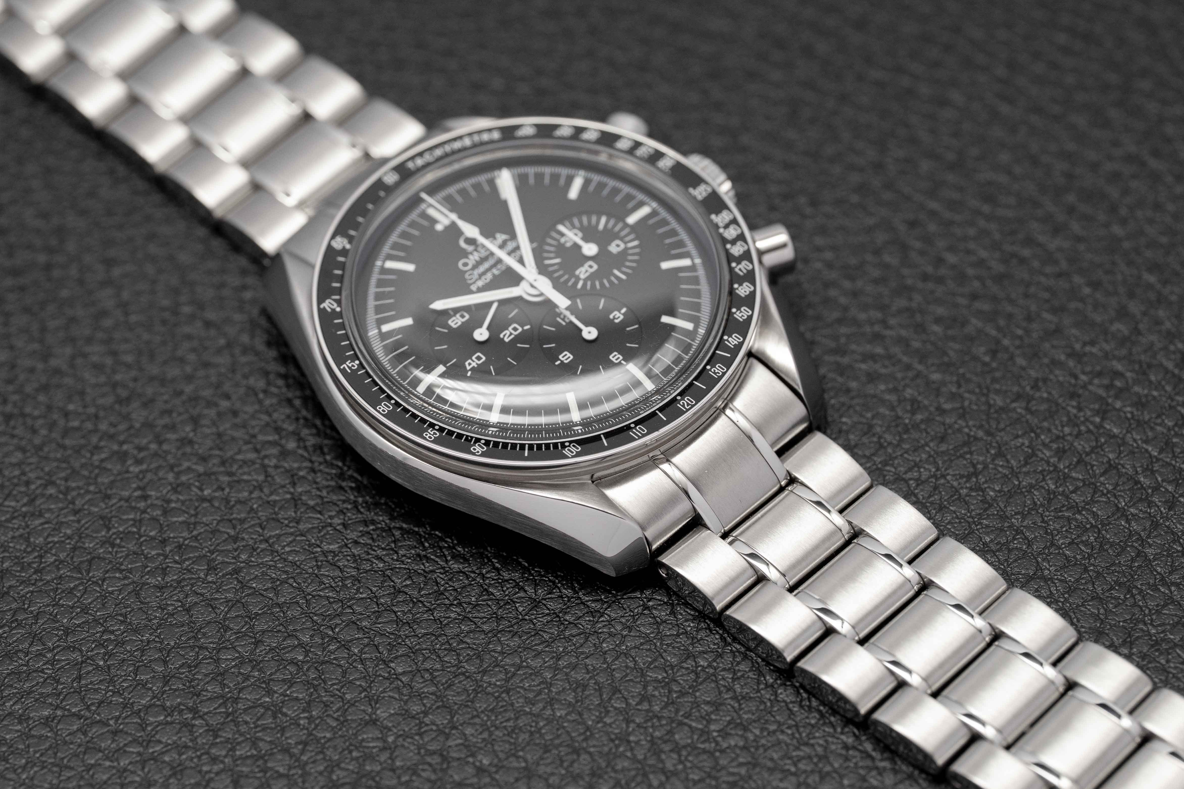 Omega Speedmaster Moonwatch 3570.50 Black Dial 2000