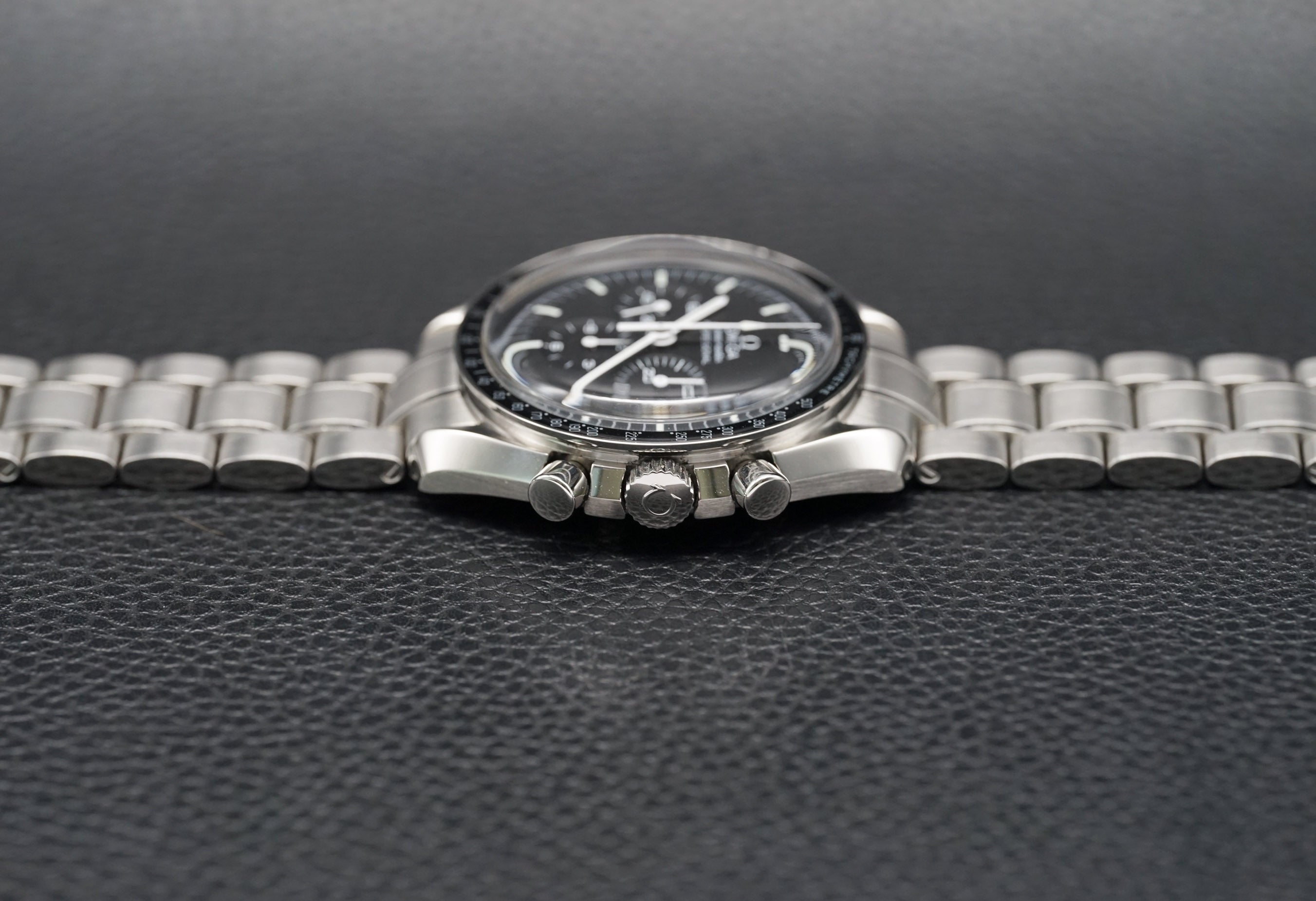 Omega Speedmaster Moonwatch 311.30.42.30.01.005 Fullset 2022 Box+Papers