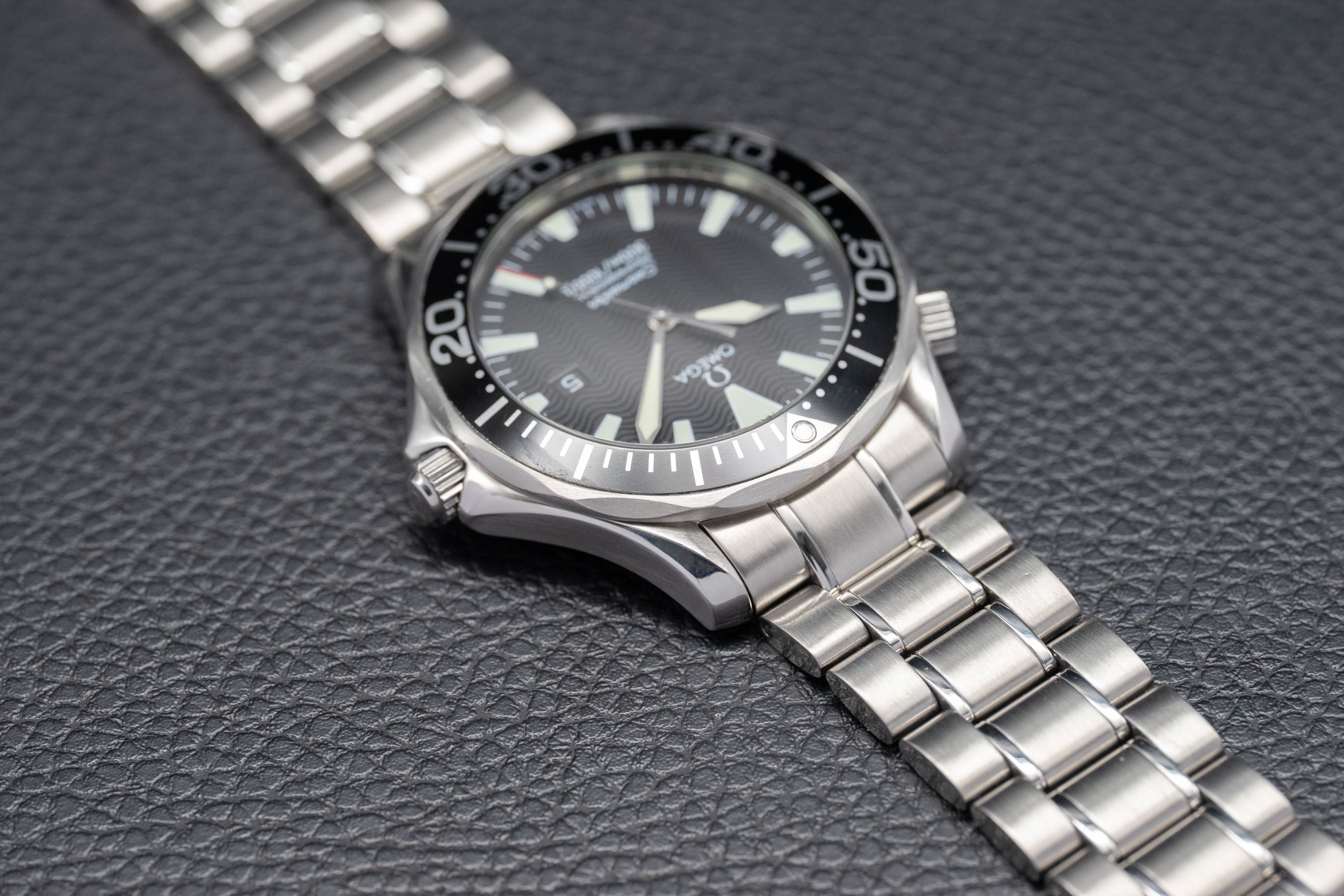 Omega Seamaster Diver 300 2264.50 Black Dial 1998