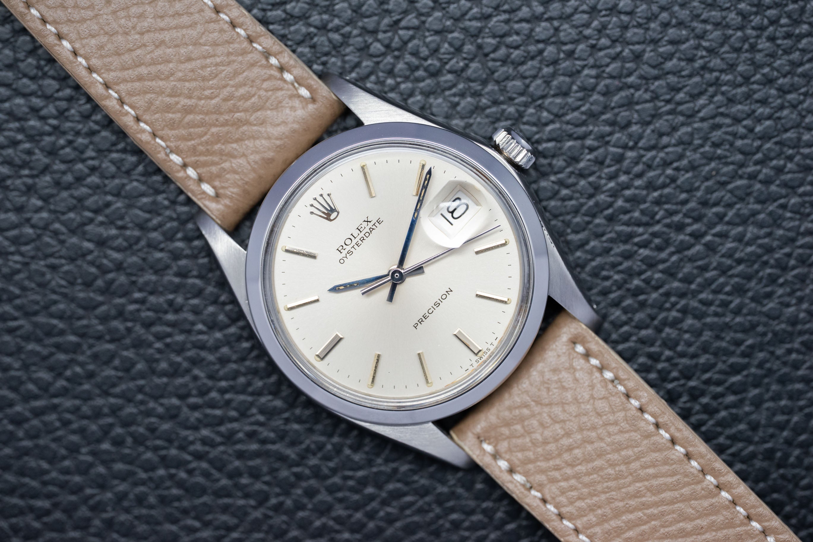 Rolex Oysterdate 6694 Silver Dial 1969