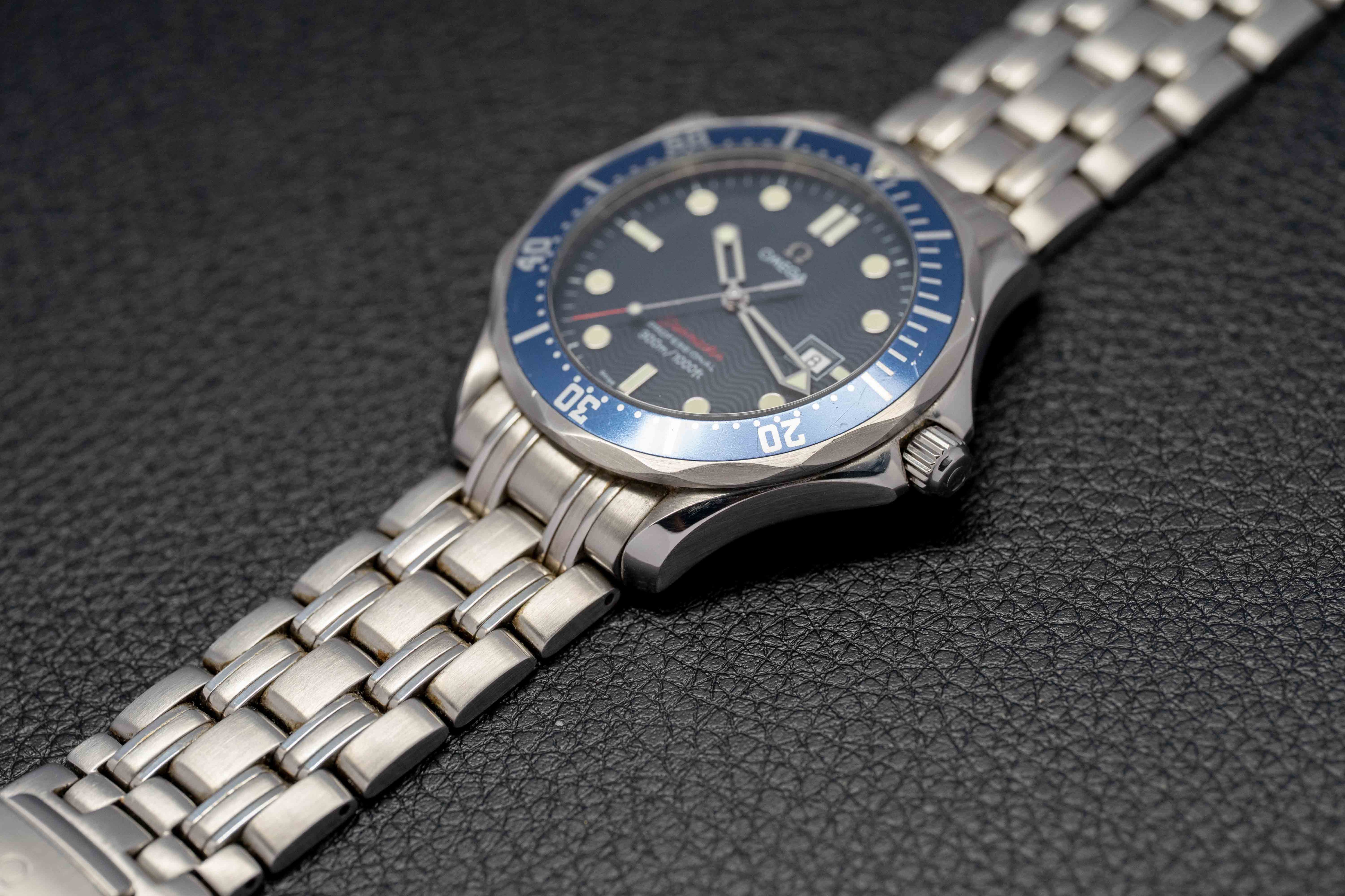 Omega Seamaster 300 2221.80 Quadrante blu 2010