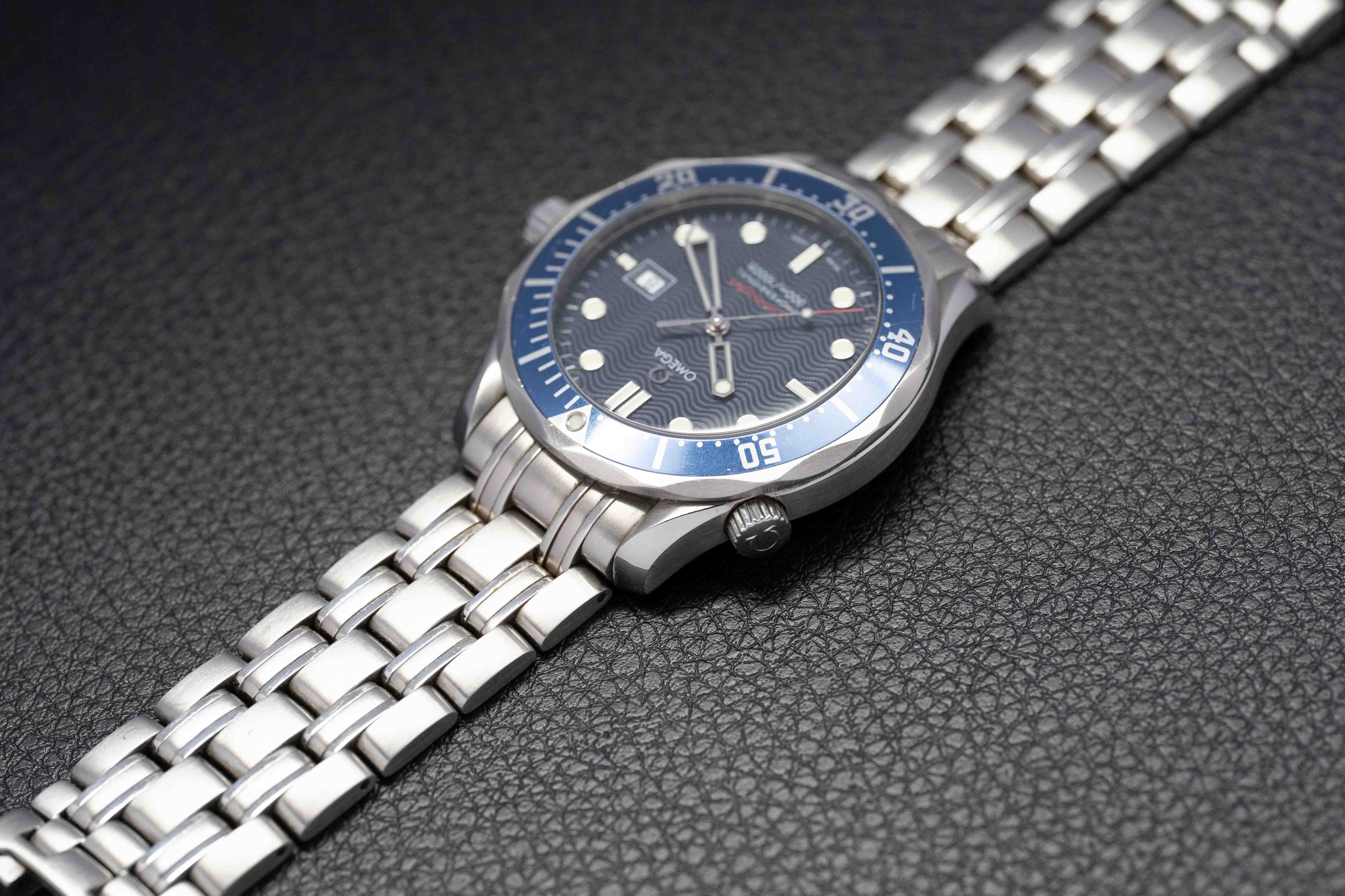 Omega Seamaster 300 2221.80 Quadrante blu 2010