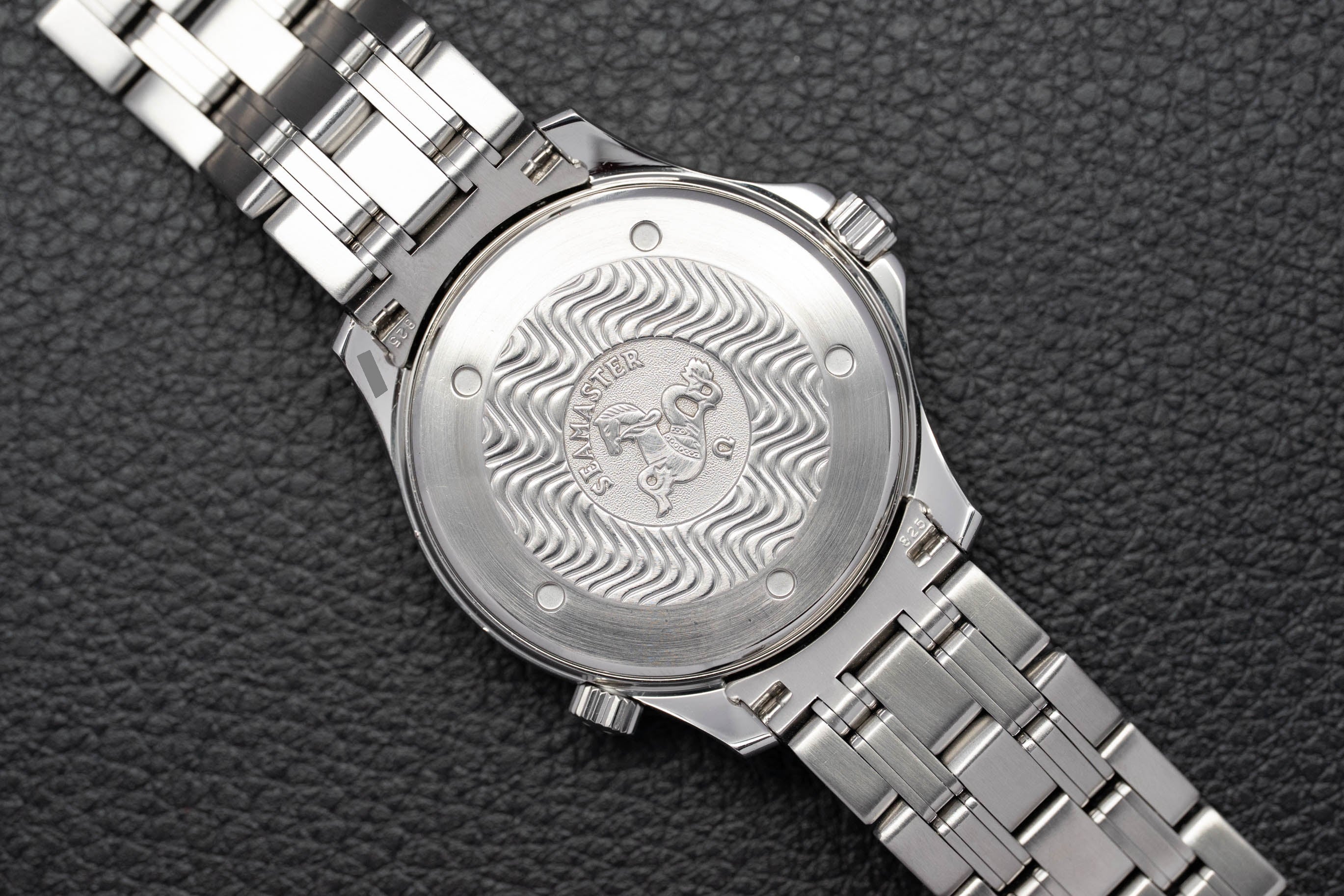Omega Seamaster Diver 300 2531.80 Blue Dial 1999