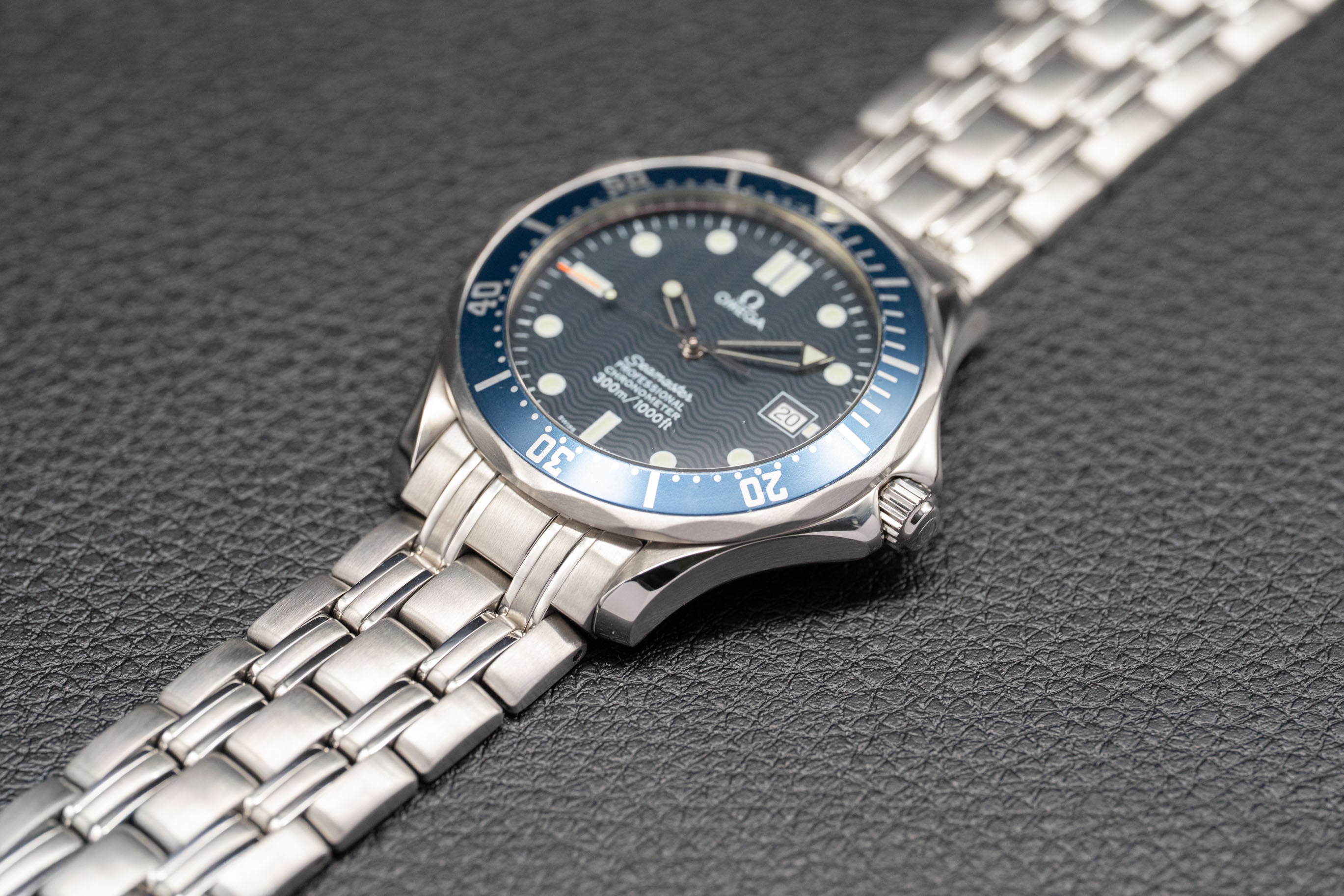 Omega Seamaster Diver 300 2531.80 Blue Dial 1999