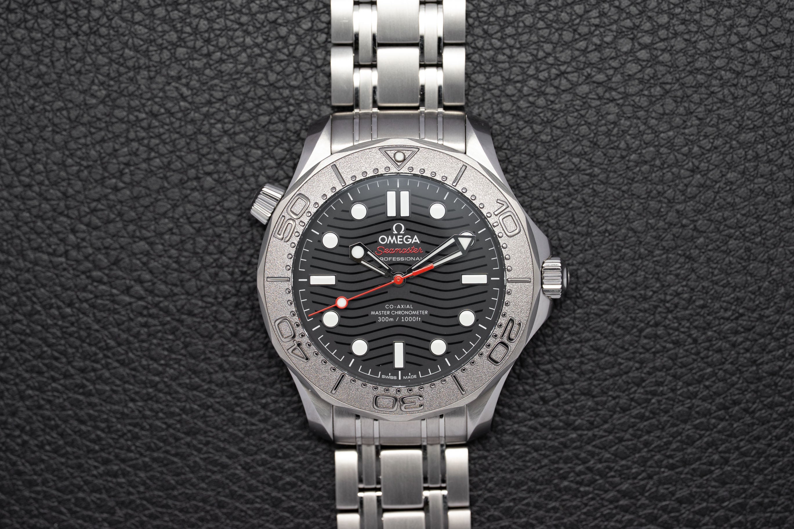 Omega Seamaster Diver 300 210.30.42.20.01.002 Fullset Box+Papers