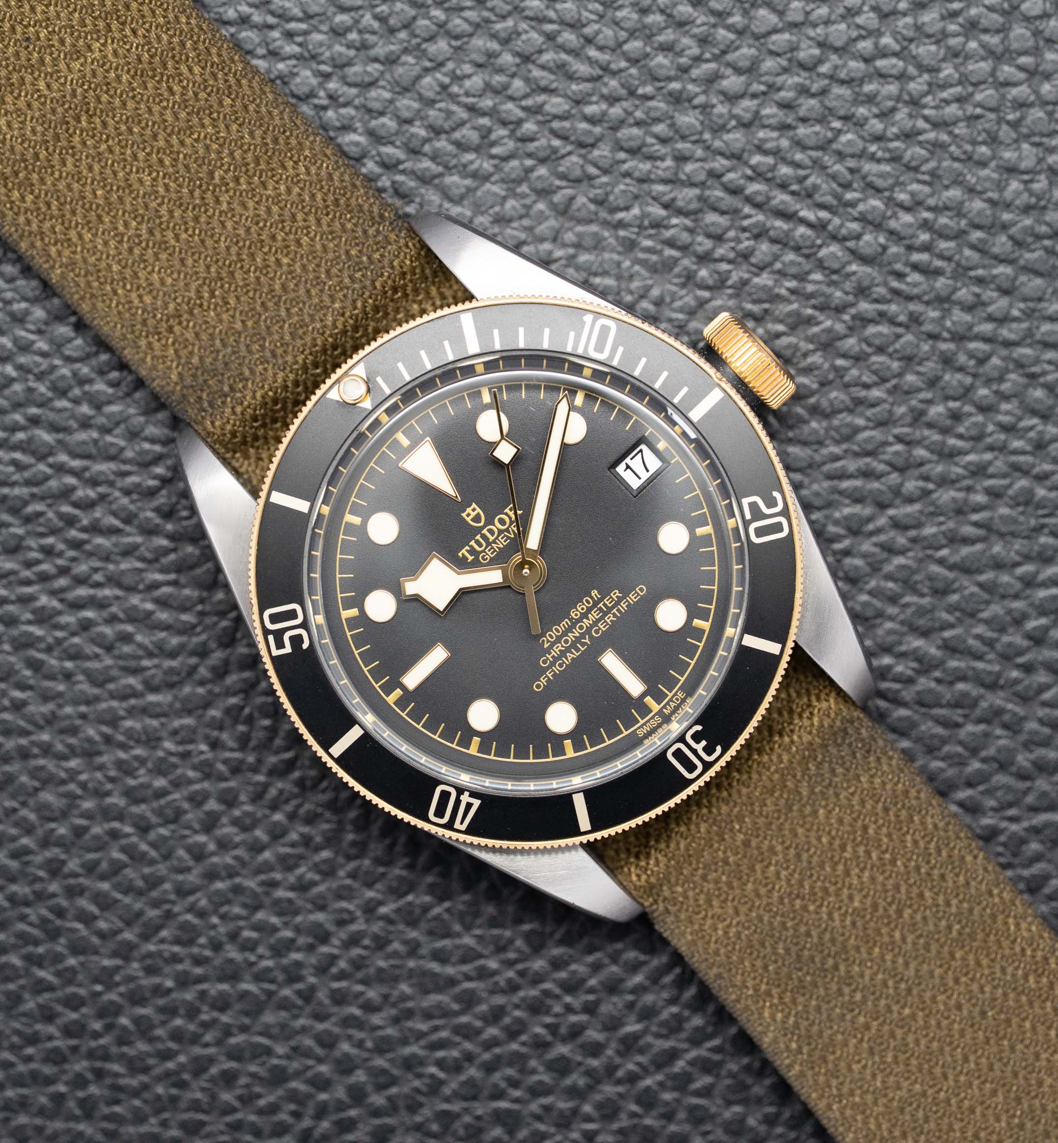 Tudor Black Bay S&G 79733N Complete Set 2022 Box + Papers