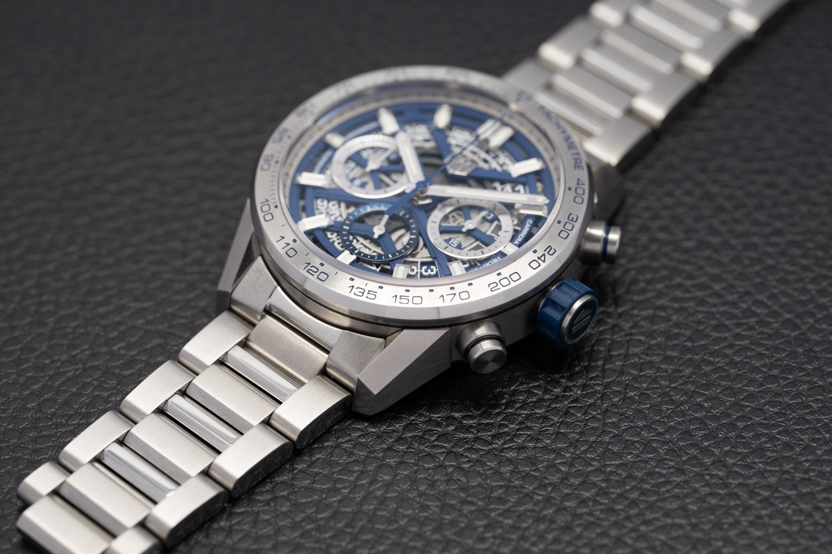 Tag Heuer Carrera CBG2019 Skeleton, juego completo de 2019, caja y documentación