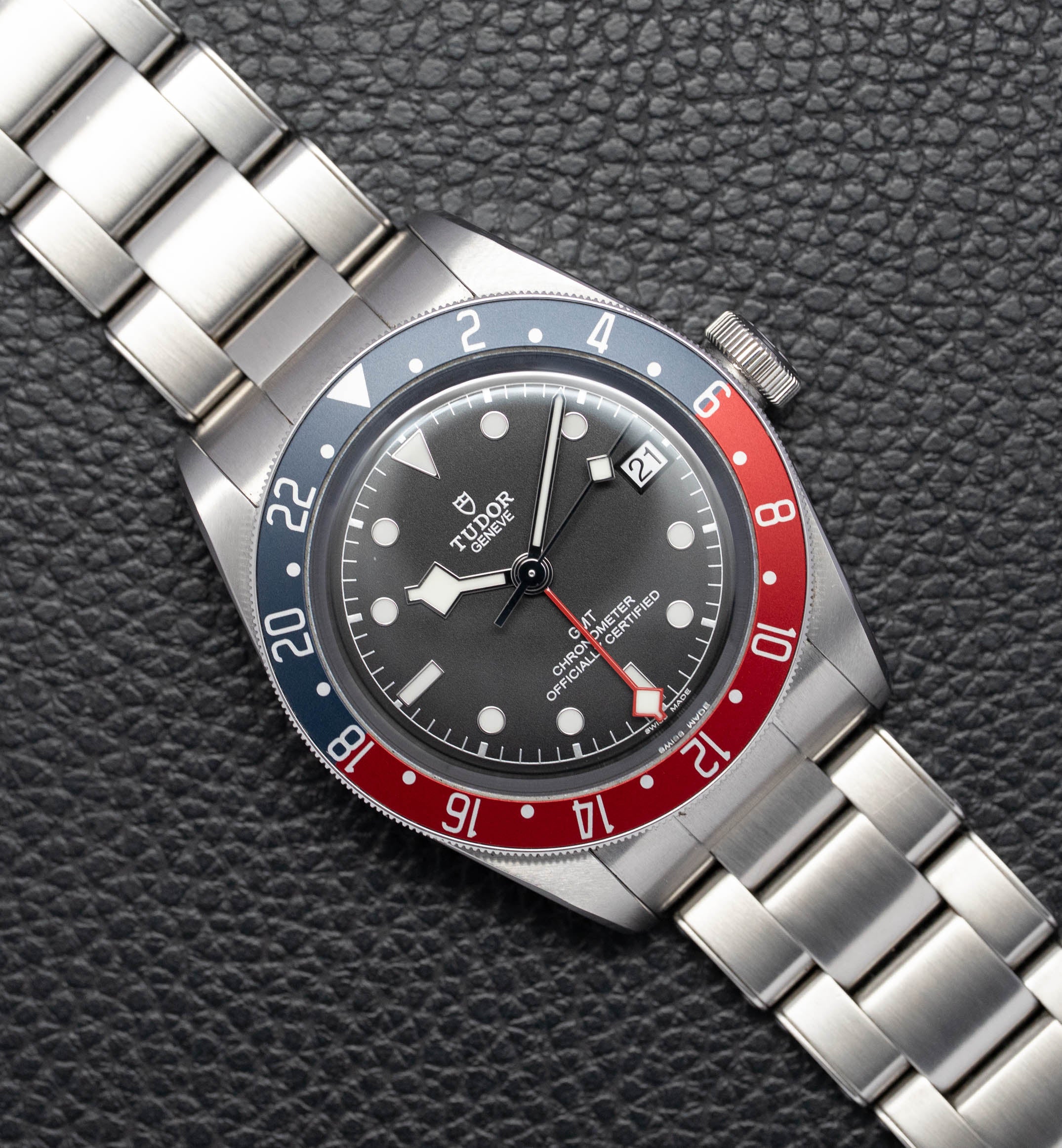 Tudor Black Bay GMT 79830RB Complete Set 2023 Box + Papers