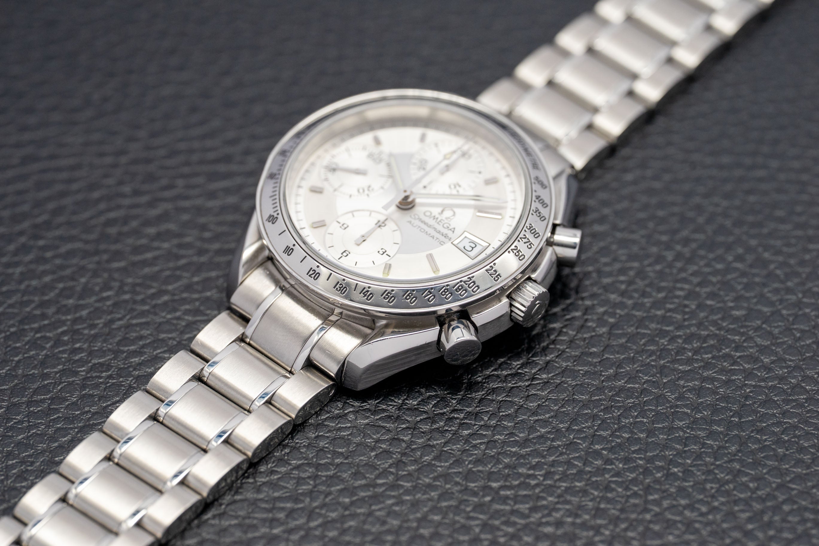 Omega Speedmaster Date 3513.30 Complete Set 2005 Box + Papers