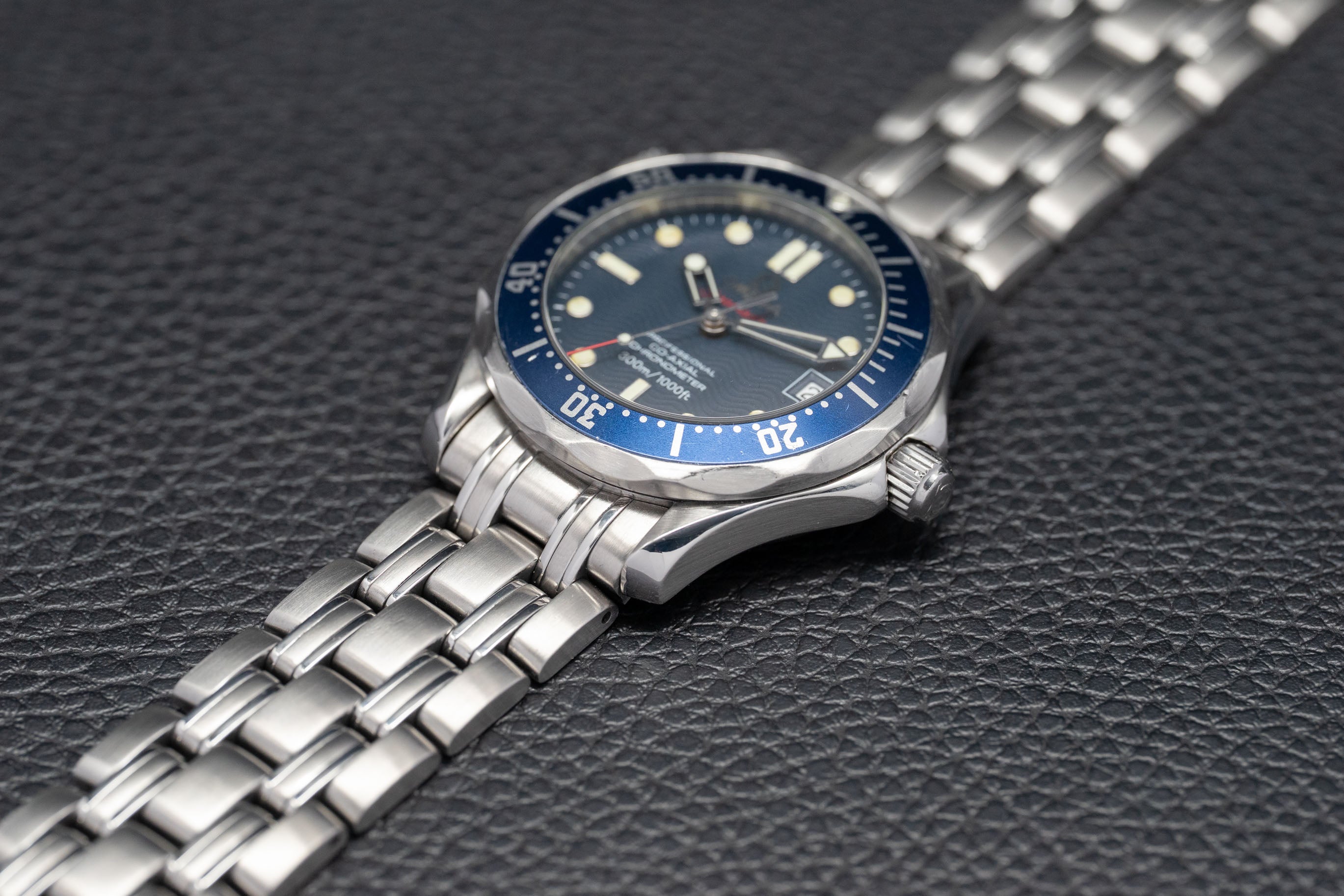 Omega Seamaster Diver 2222.80 Complete Set 2007 Box + Papers