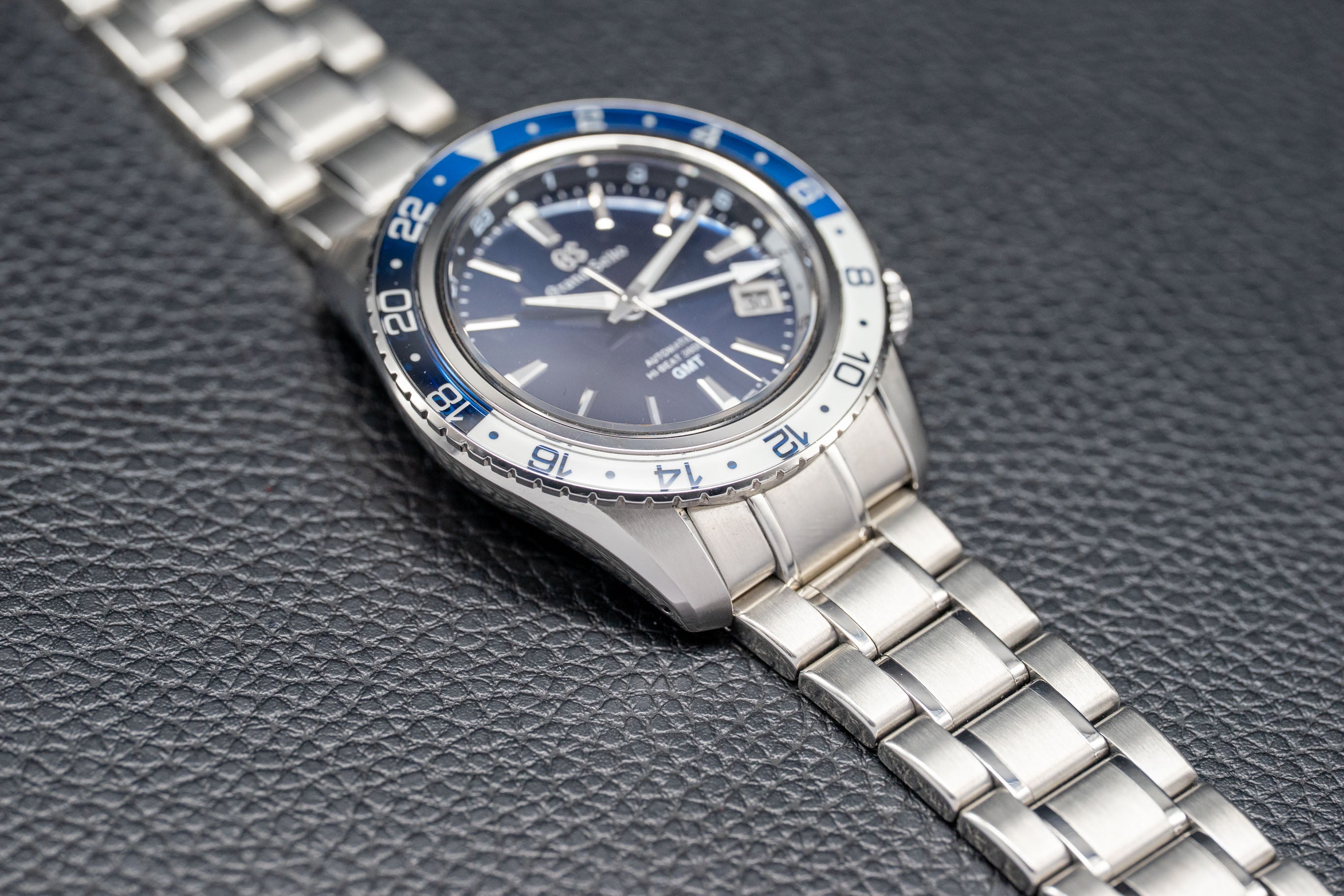 Grand Seiko GMT SBGJ237/9S86-00K0 Complete Set 2021 Box + Papers