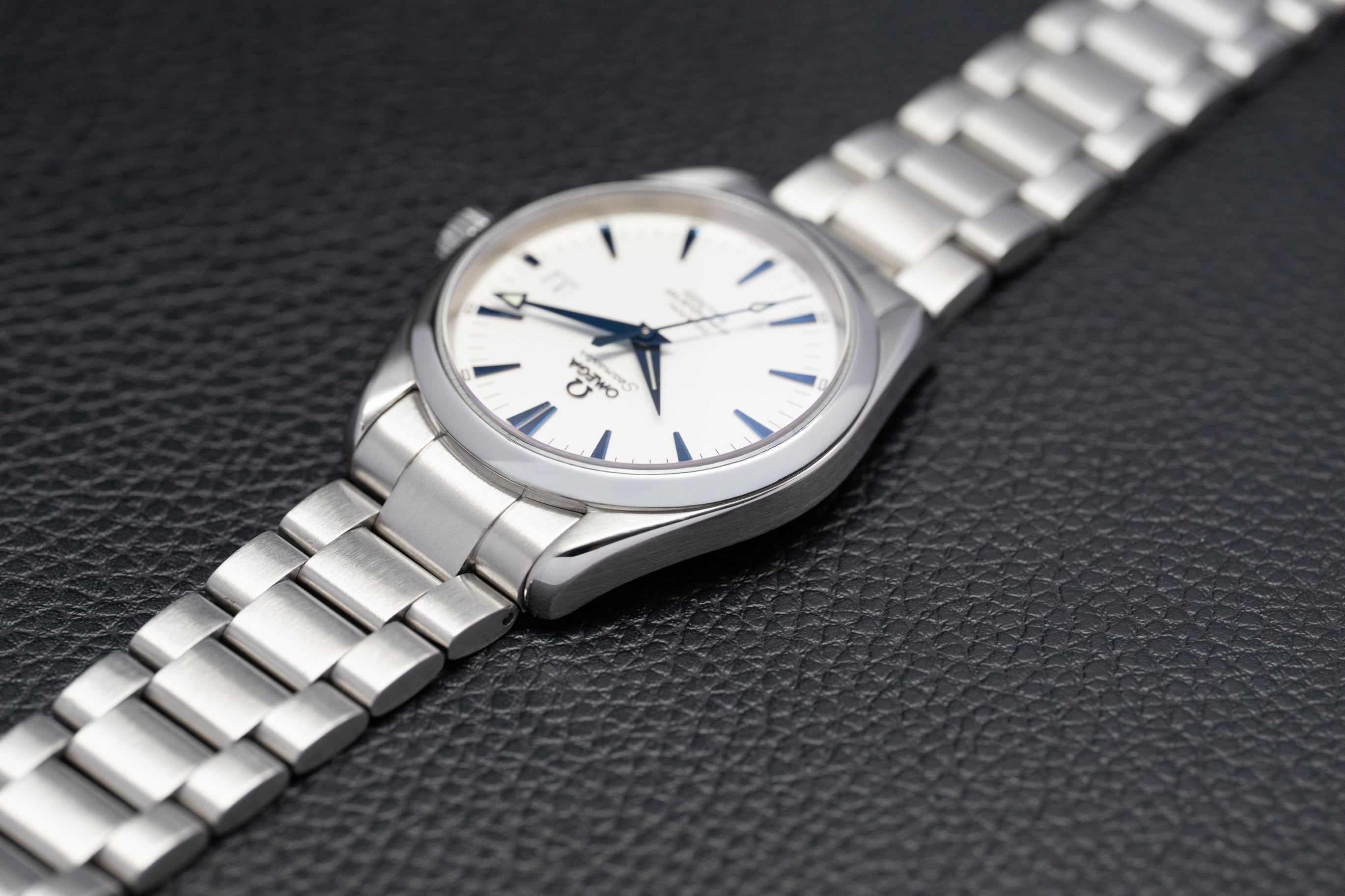 Omega Aqua Terra 2503.33 con quadrante argentato, 2007