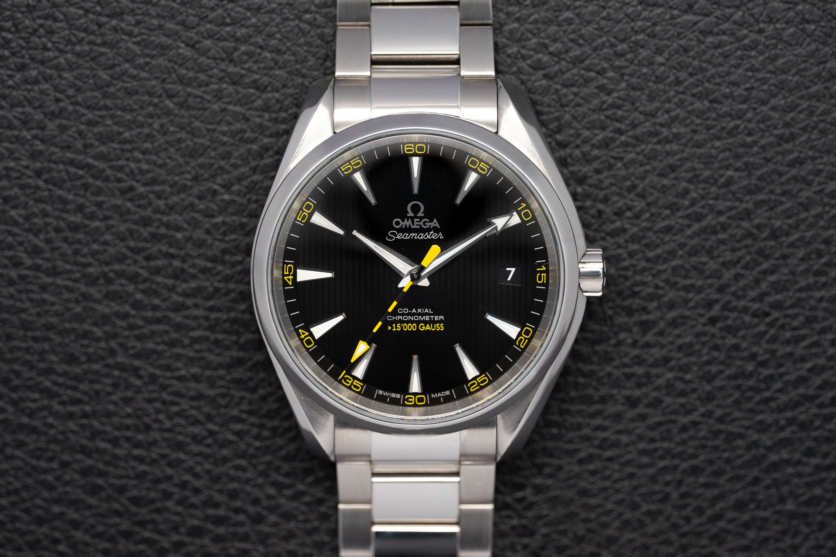Omega Aqua Terra 231.10.42.21.01.002 Ensemble complet 2021 : coffret + documents