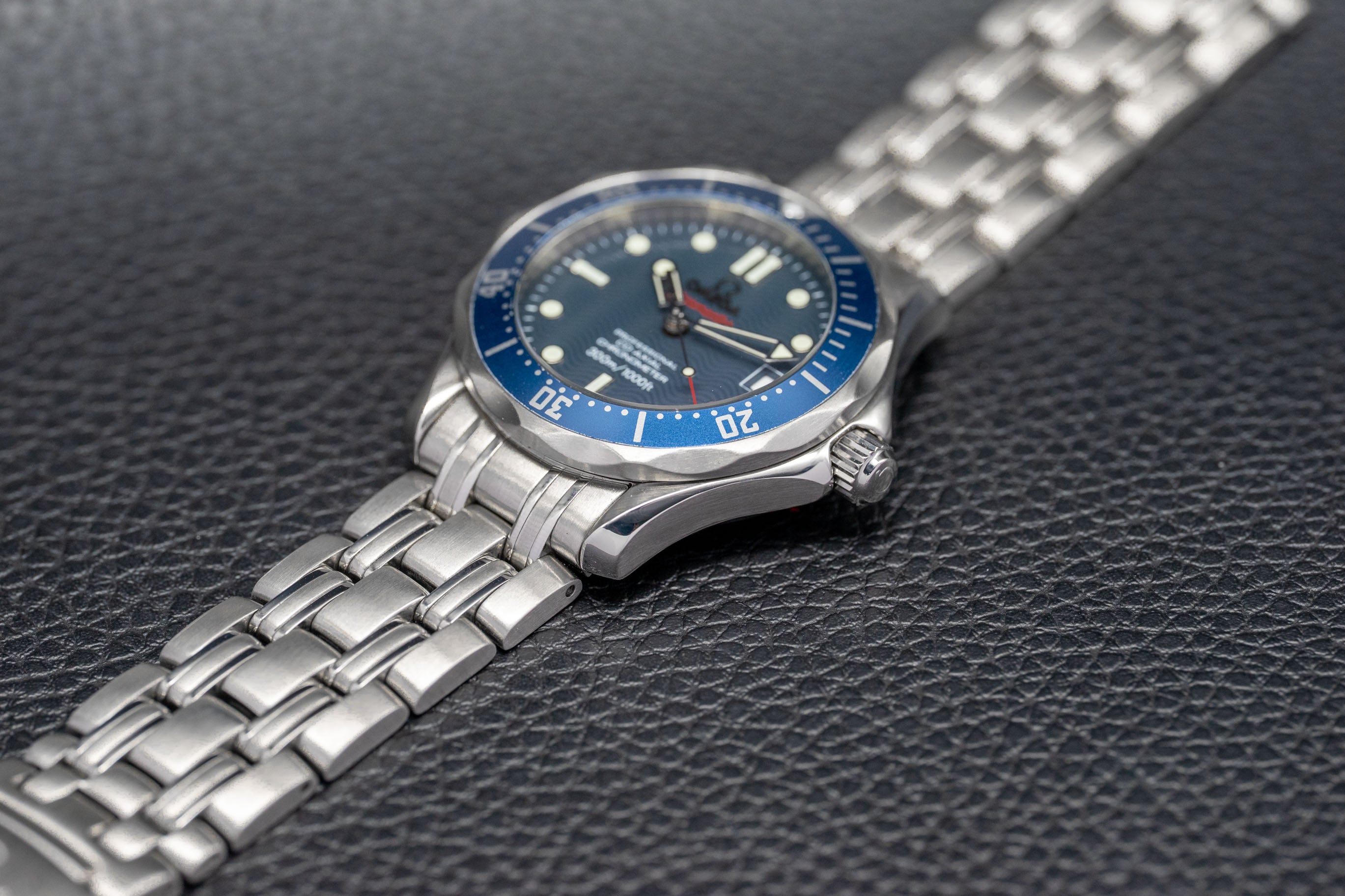 Omega Seamaster Diver 2222.80 Complete Set 2010 Box + Papers