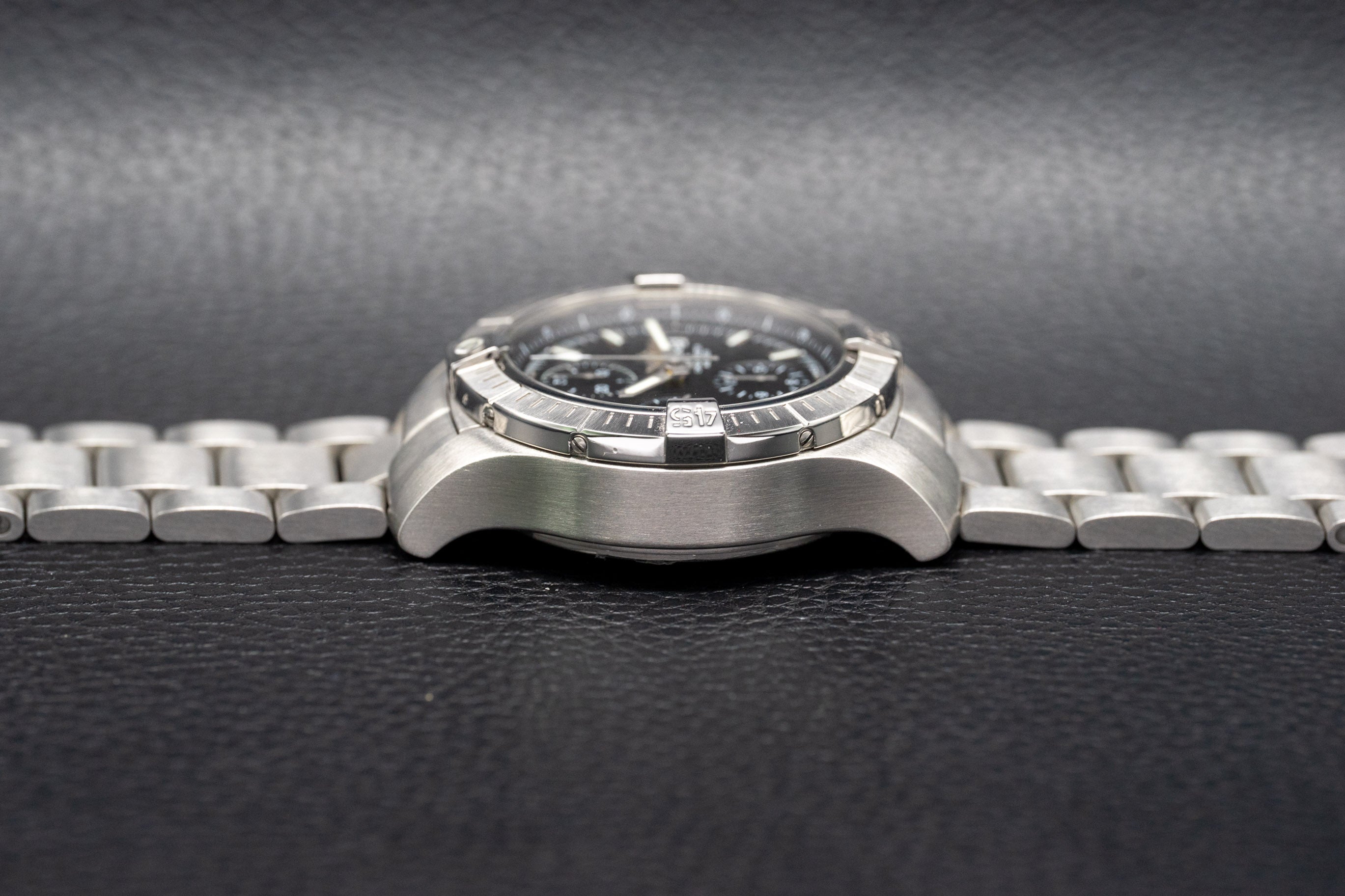 Breitling Avenger Cronografo A13385/A13385101B1A1 Set completo 2020 con scatola e documenti