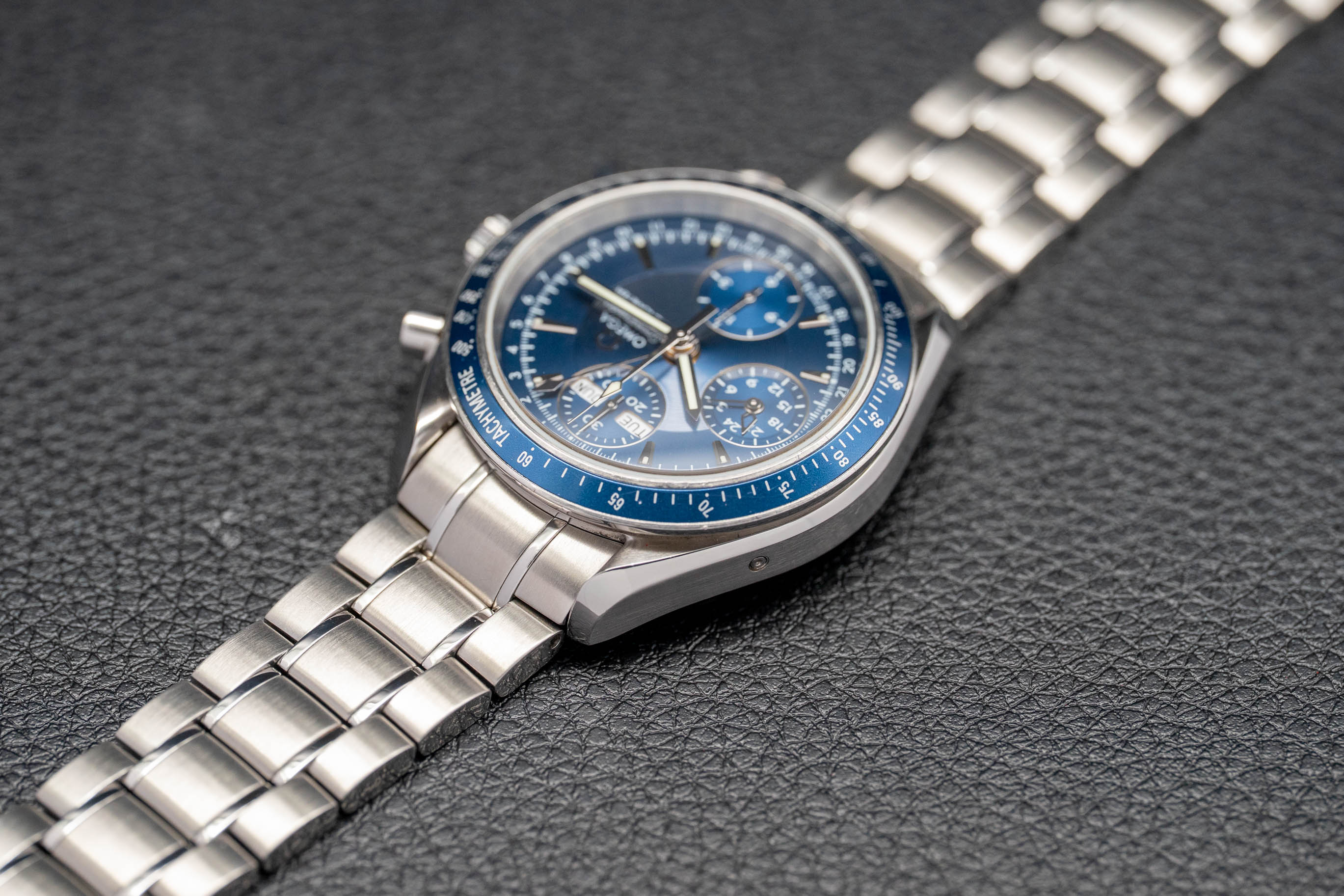 Omega Speedmaster Triple Date 3222.80 Blue Dial 2007