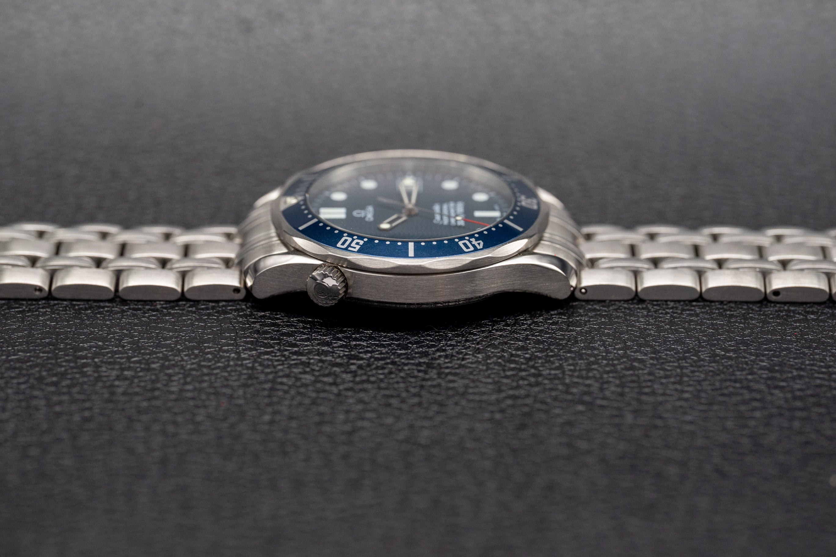 Omega Seamaster Diver 300 2531.80 Complete Set 2005 Box + Papers