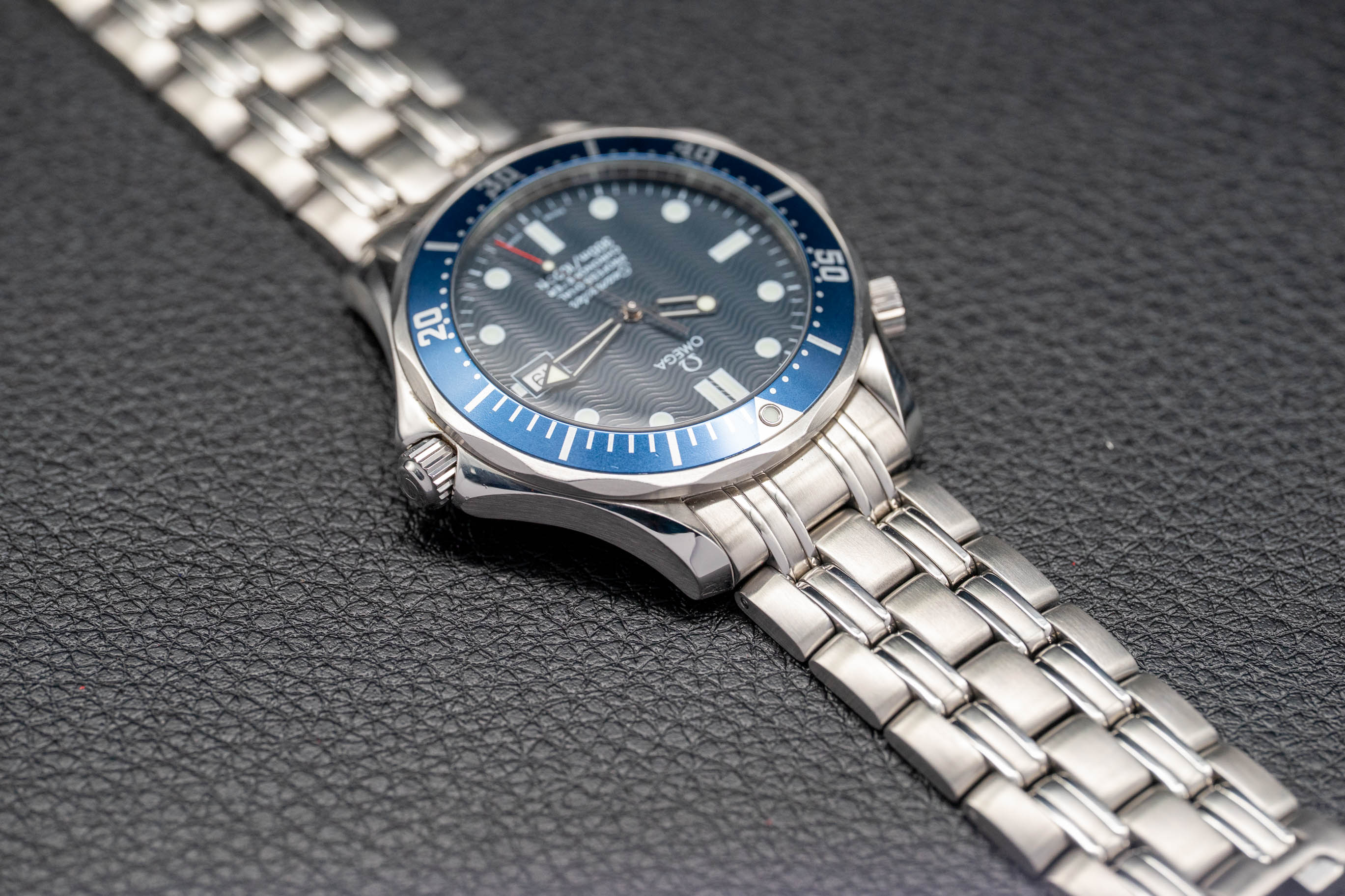Omega Seamaster Diver 300 2531.80 Complete Set 2005 Box + Papers