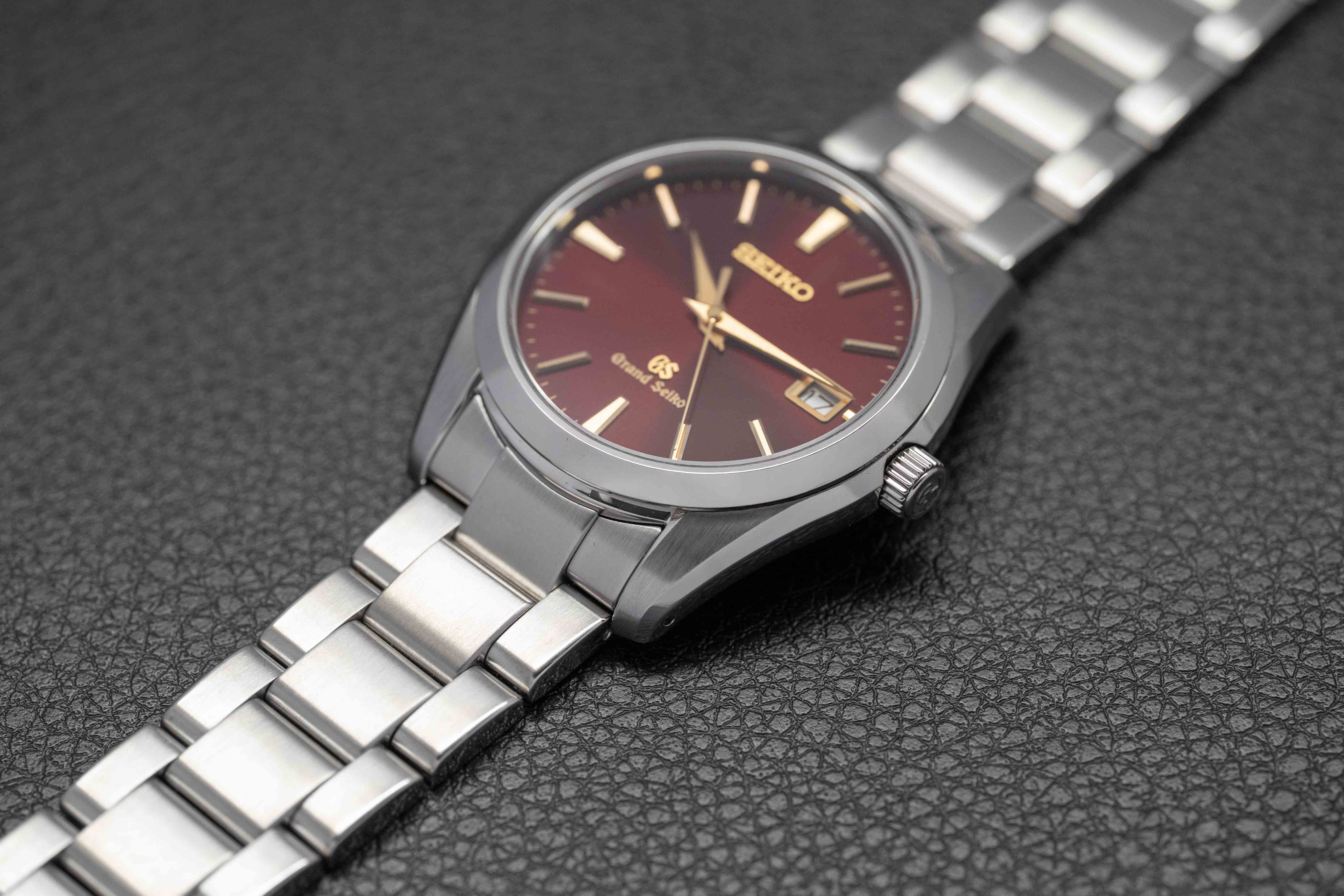 Grand Seiko 9F Limited Edition SBGV027 Red Dial 2016 Box