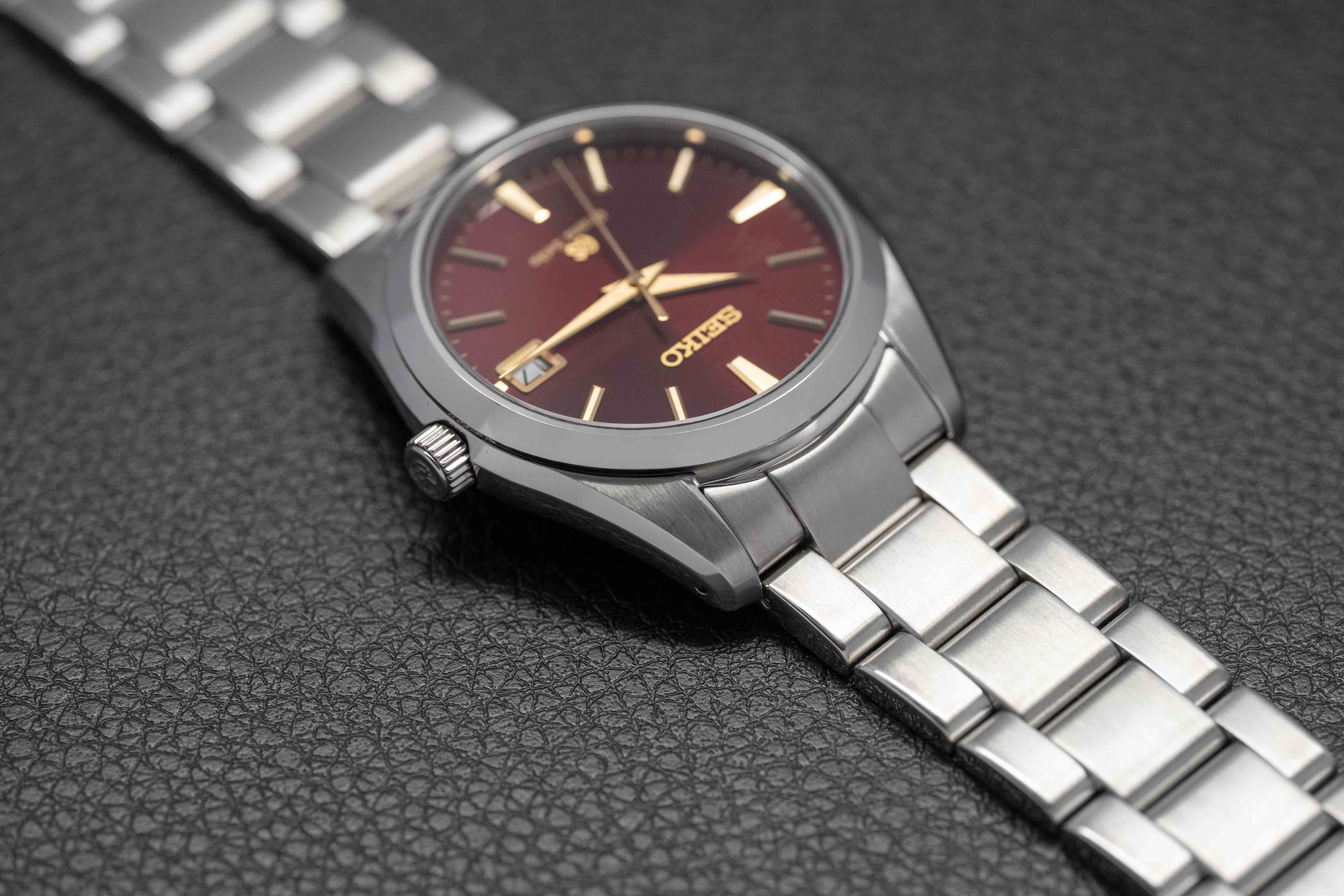 Grand Seiko 9F Limited Edition SBGV027 Red Dial 2016 Box