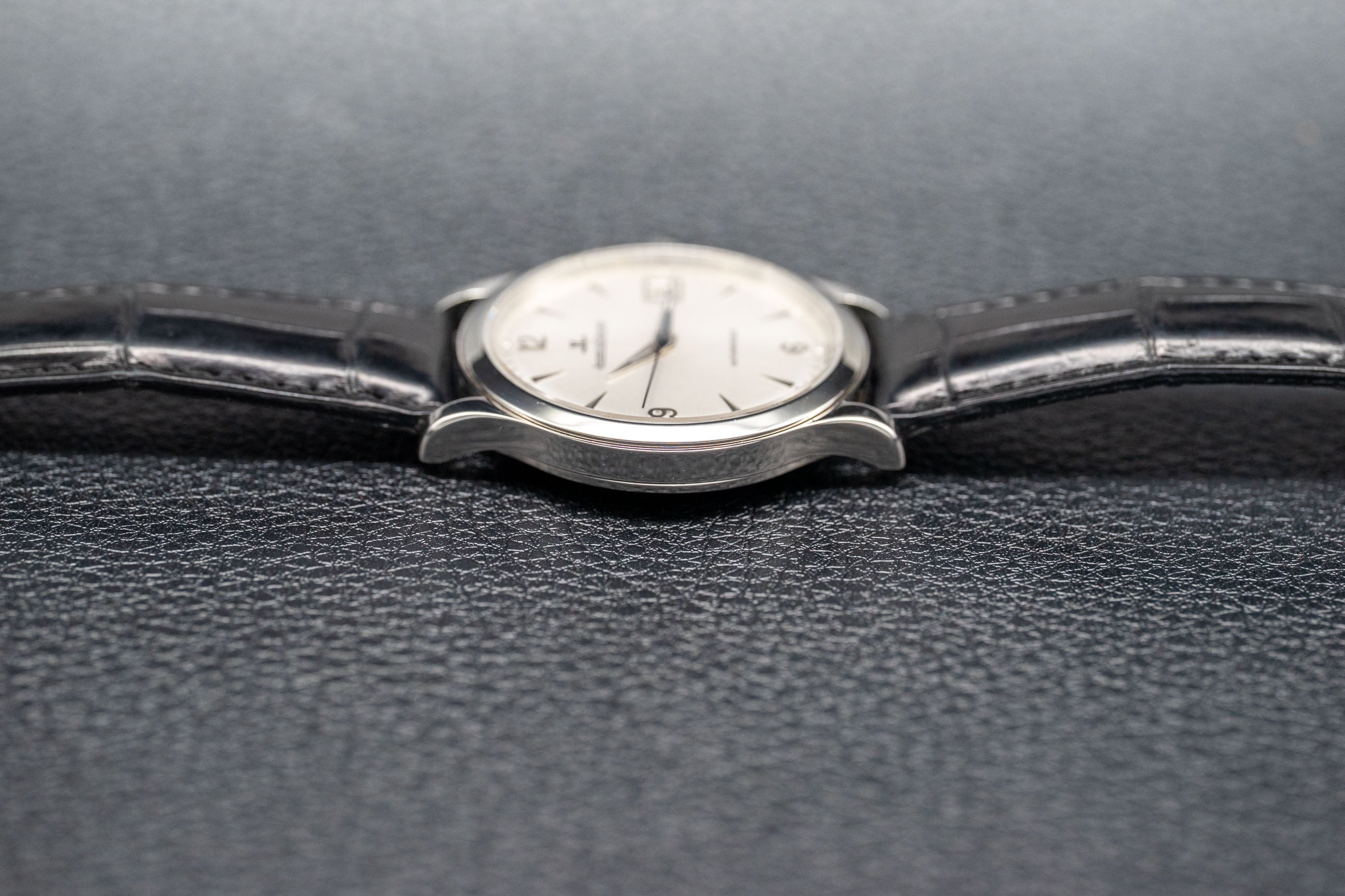 Jaeger-LeCoultre Master Control 140.8.89 Silver Dial 2001
