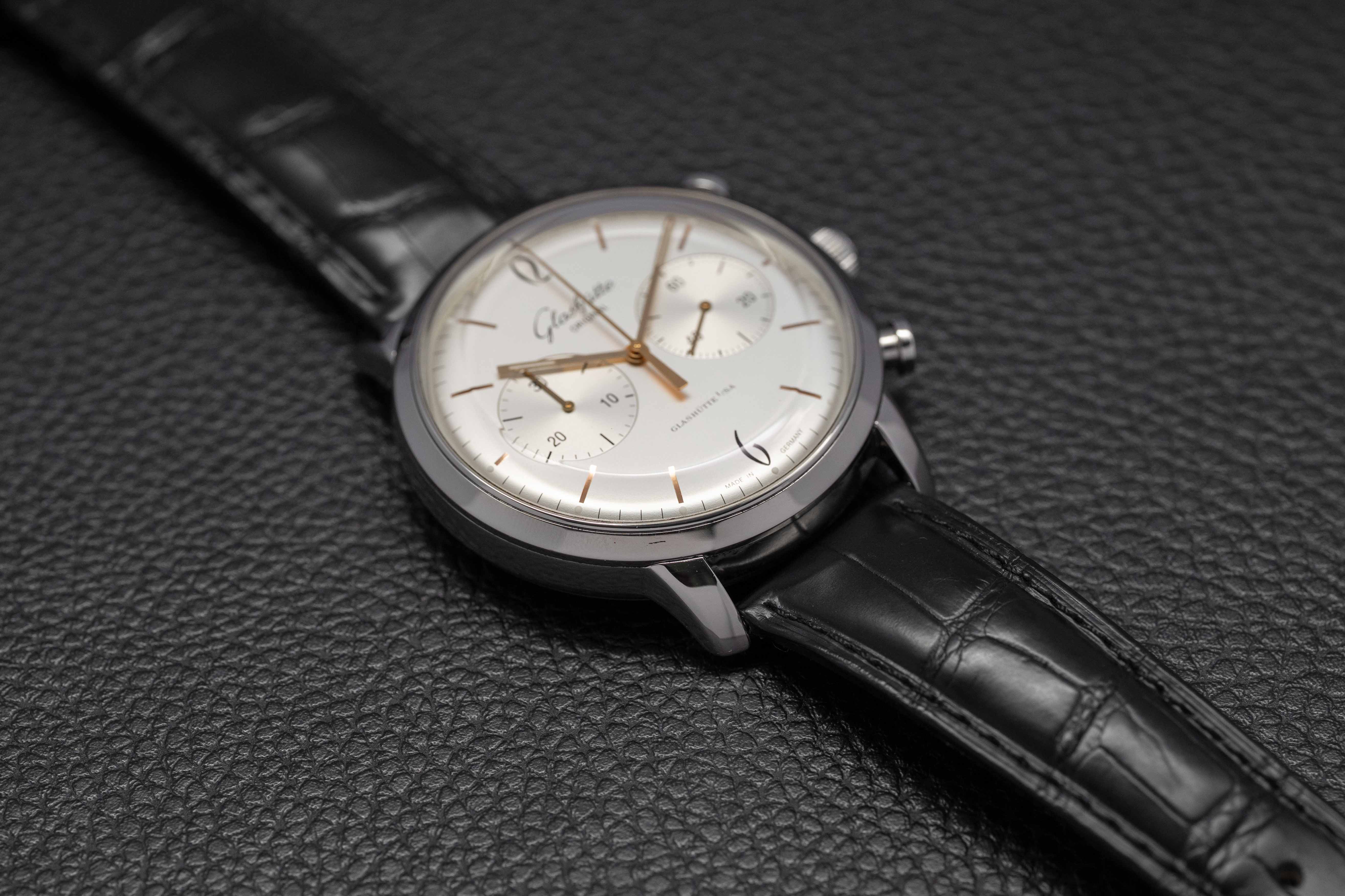 Glashütte Original Sixties Chronograph 1-39-34-03-22-04 Complete Set 2015 Box + Papers