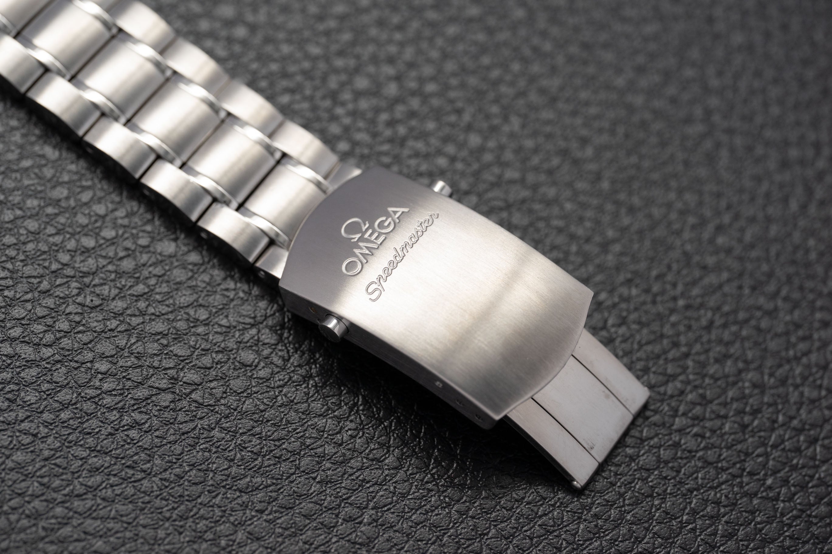 Omega Speedmaster 3211.31, FULLSET de 2010, caja y PAPERS
