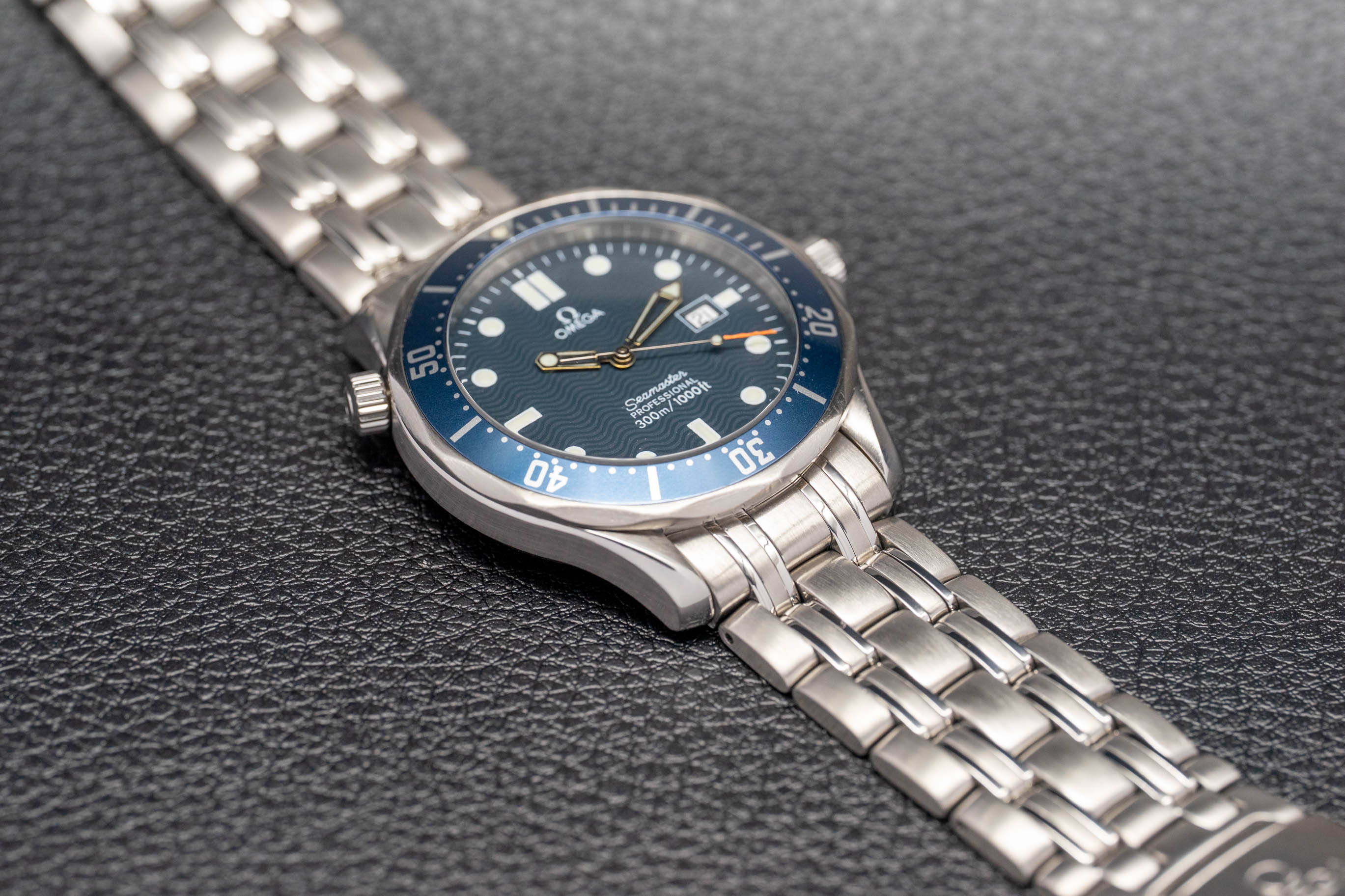 Omega Seamaster Diver 300 2541.80 con esfera azul, 1998