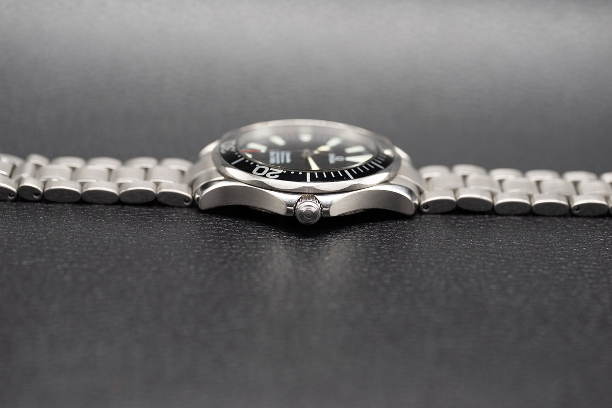 Omega Seamaster Diver 300 2254.50 Black Dial 2006