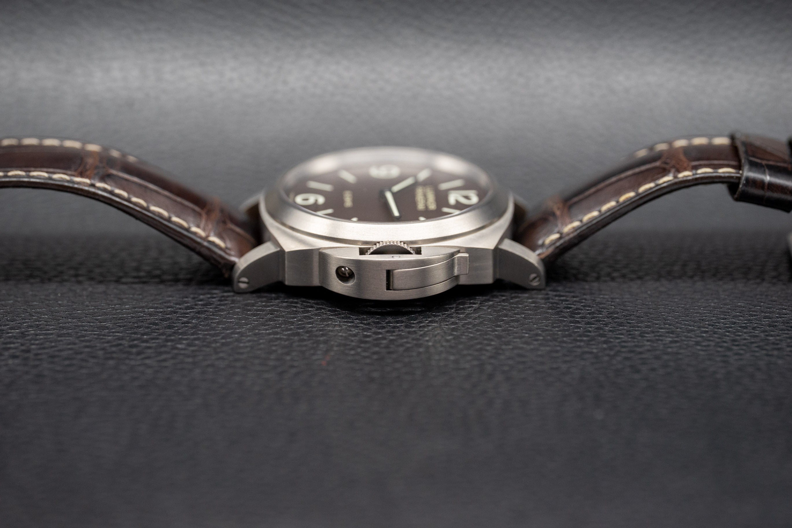 Panerai Luminor Base 8 Days PAM0562 Set completo 2016 con scatola e documenti