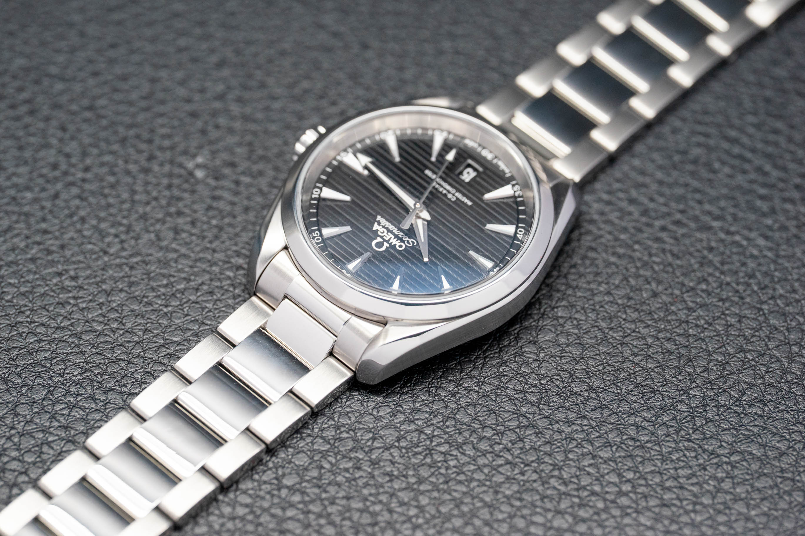 Omega Aqua Terra 220.10.38.20.01.001 FULLSET 2020 Box + PAPERS