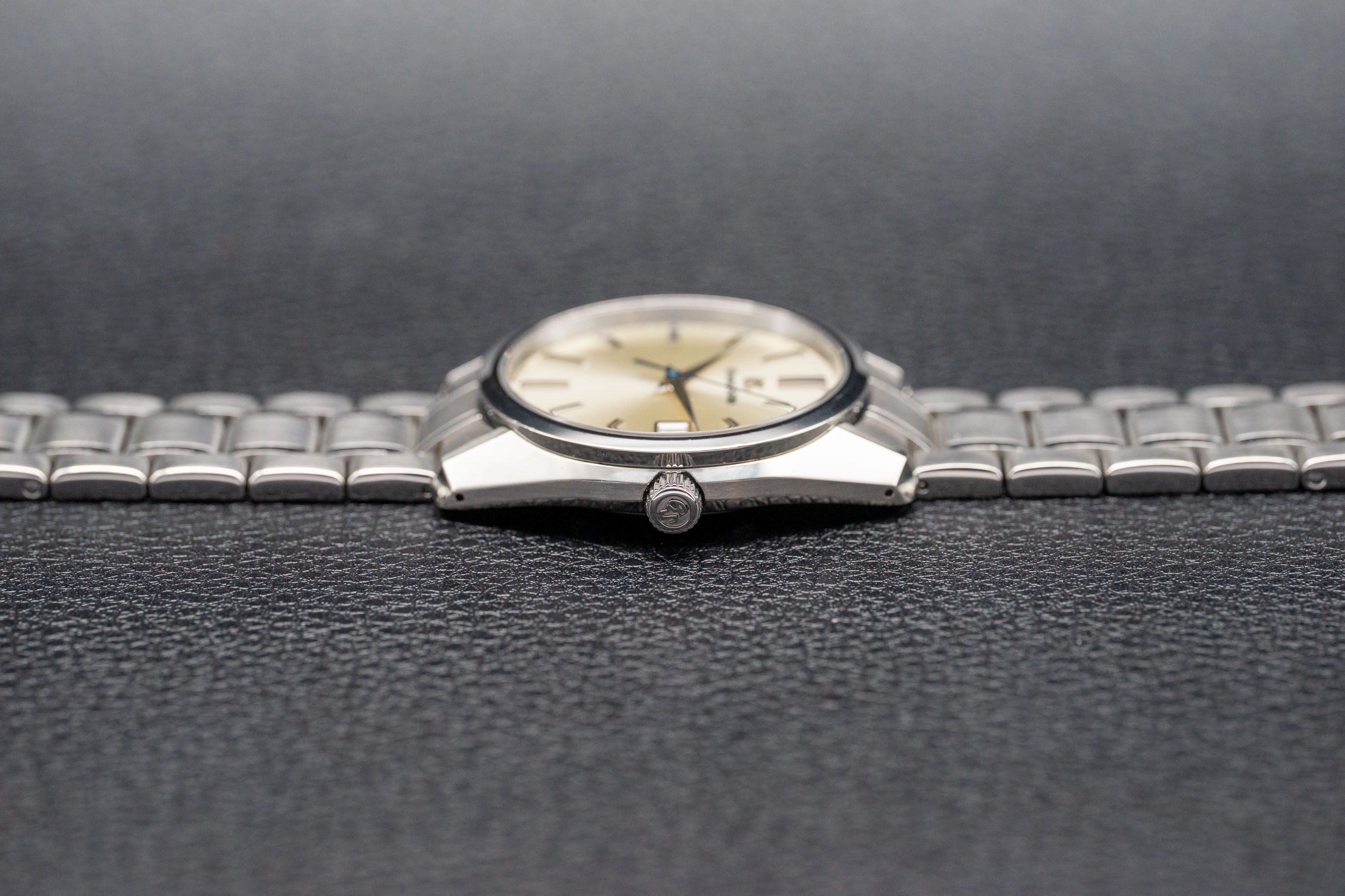 Grand Seiko 9F Quartz SBGV205 FULLSET 2018 Box + PAPERS