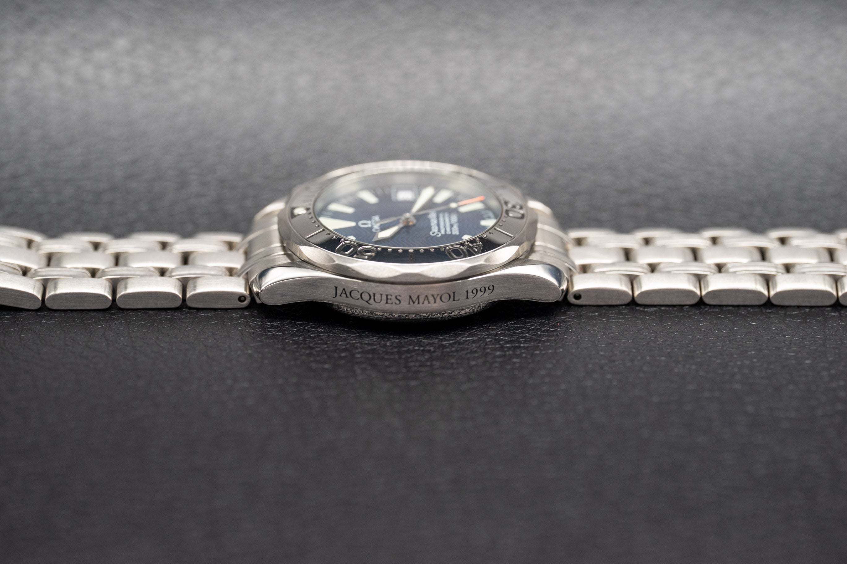 Omega Seamaster 300 2554.80 Blue Dial 1999 Papers