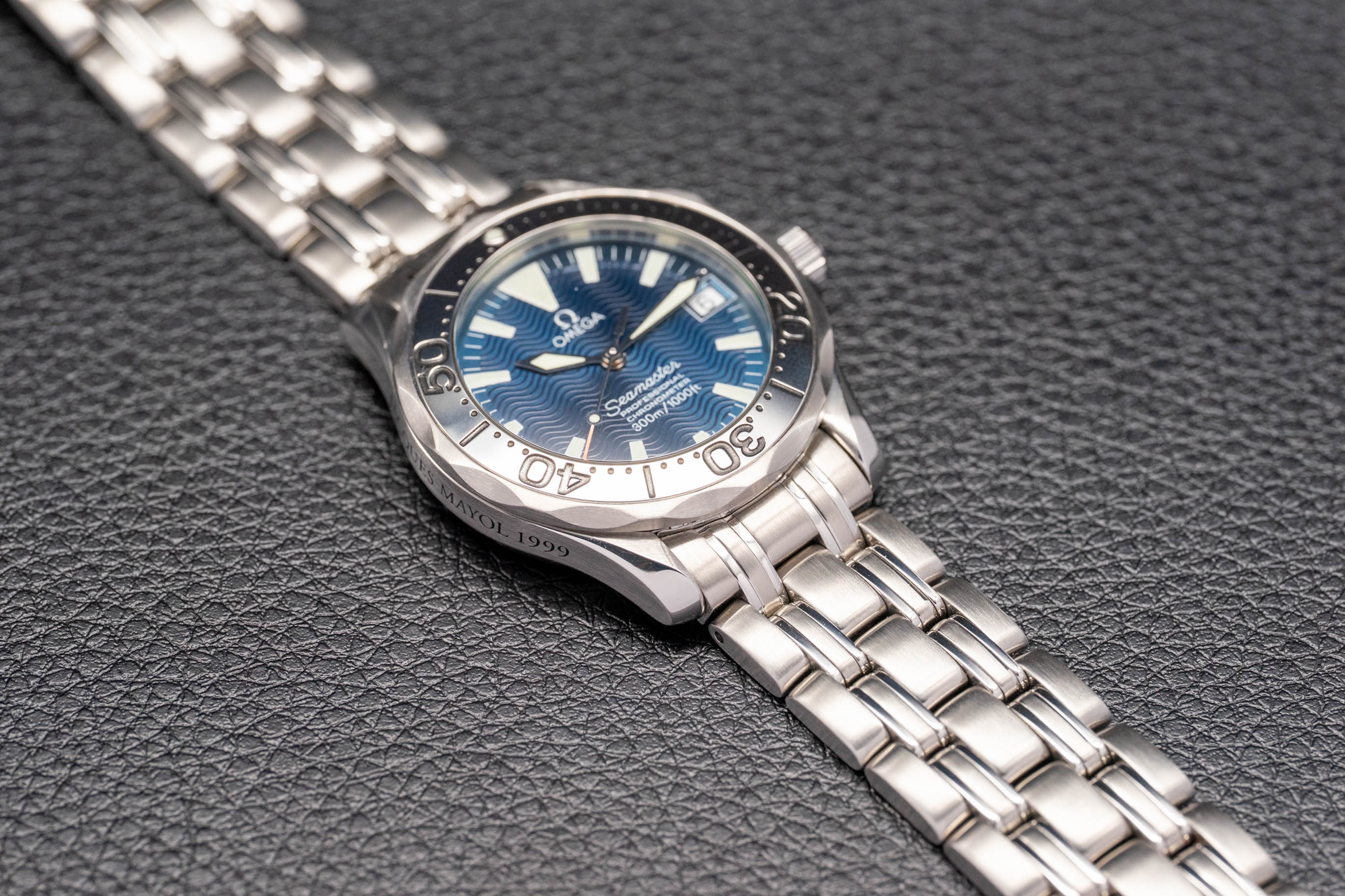 Omega Seamaster 300 2554.80 Blue Dial 1999 Papers