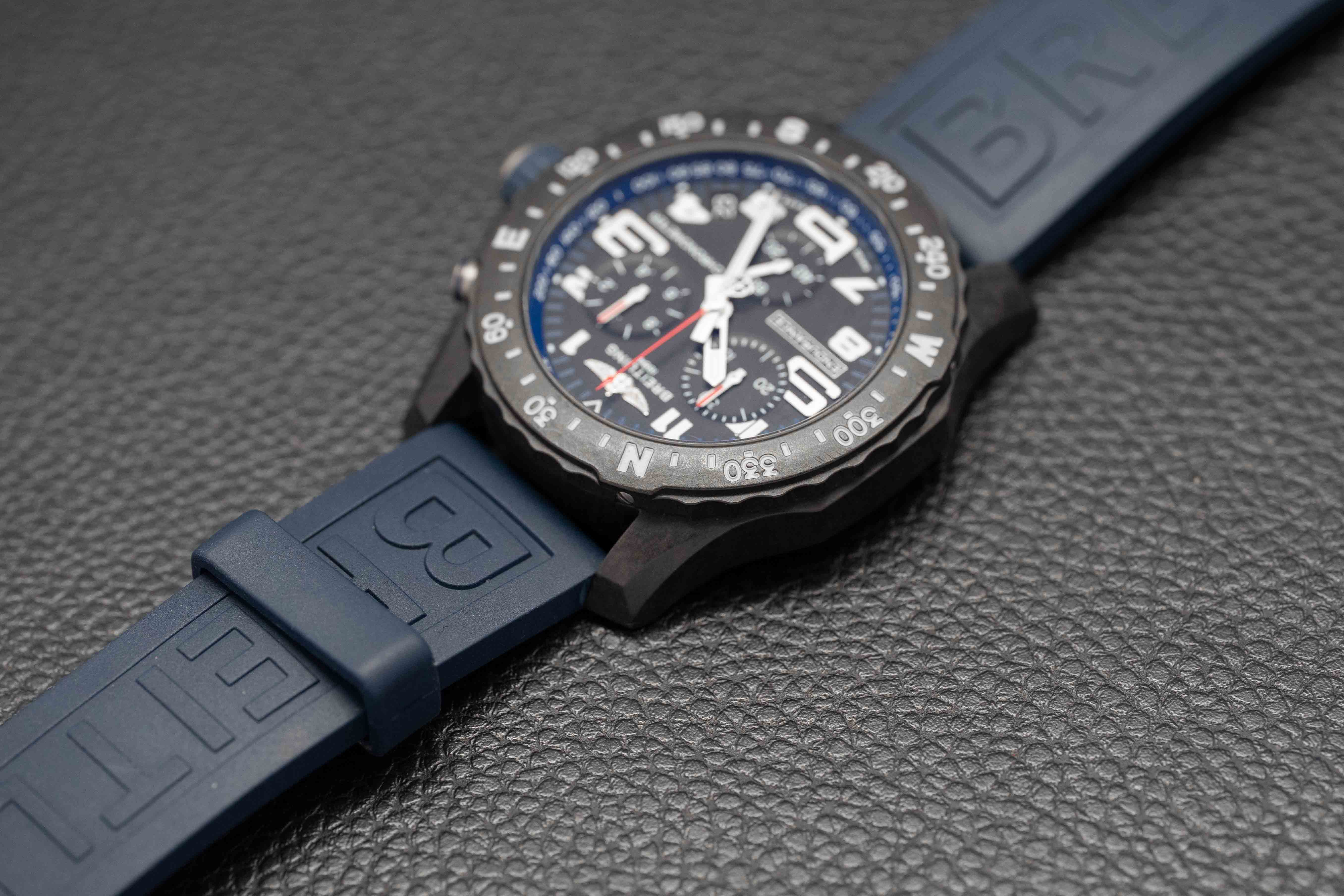 Breitling Endurance Pro X82310 Fullset 2022 Box+Papers
