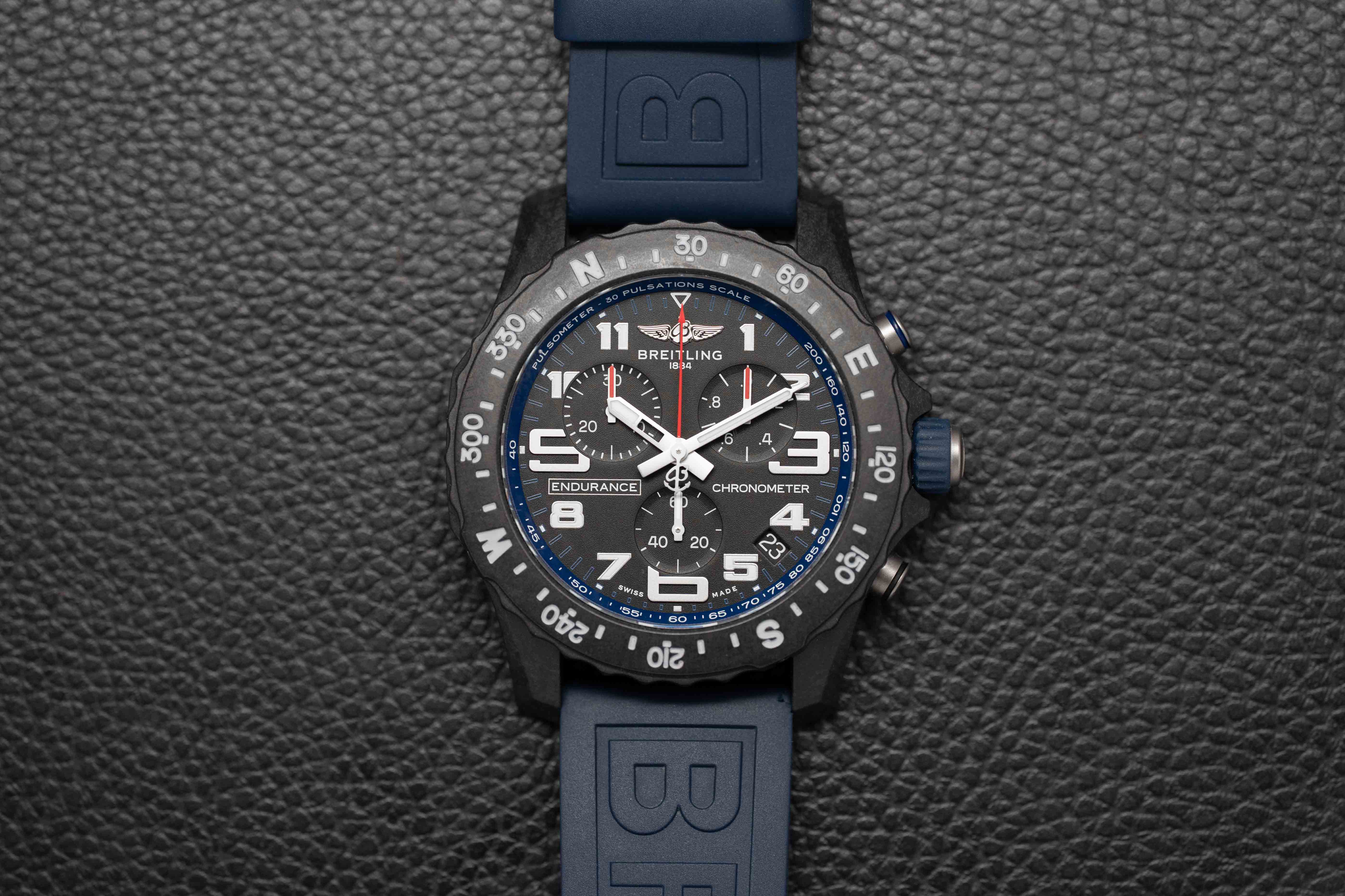 Breitling Endurance Pro X82310 Fullset 2022 Box+Papers