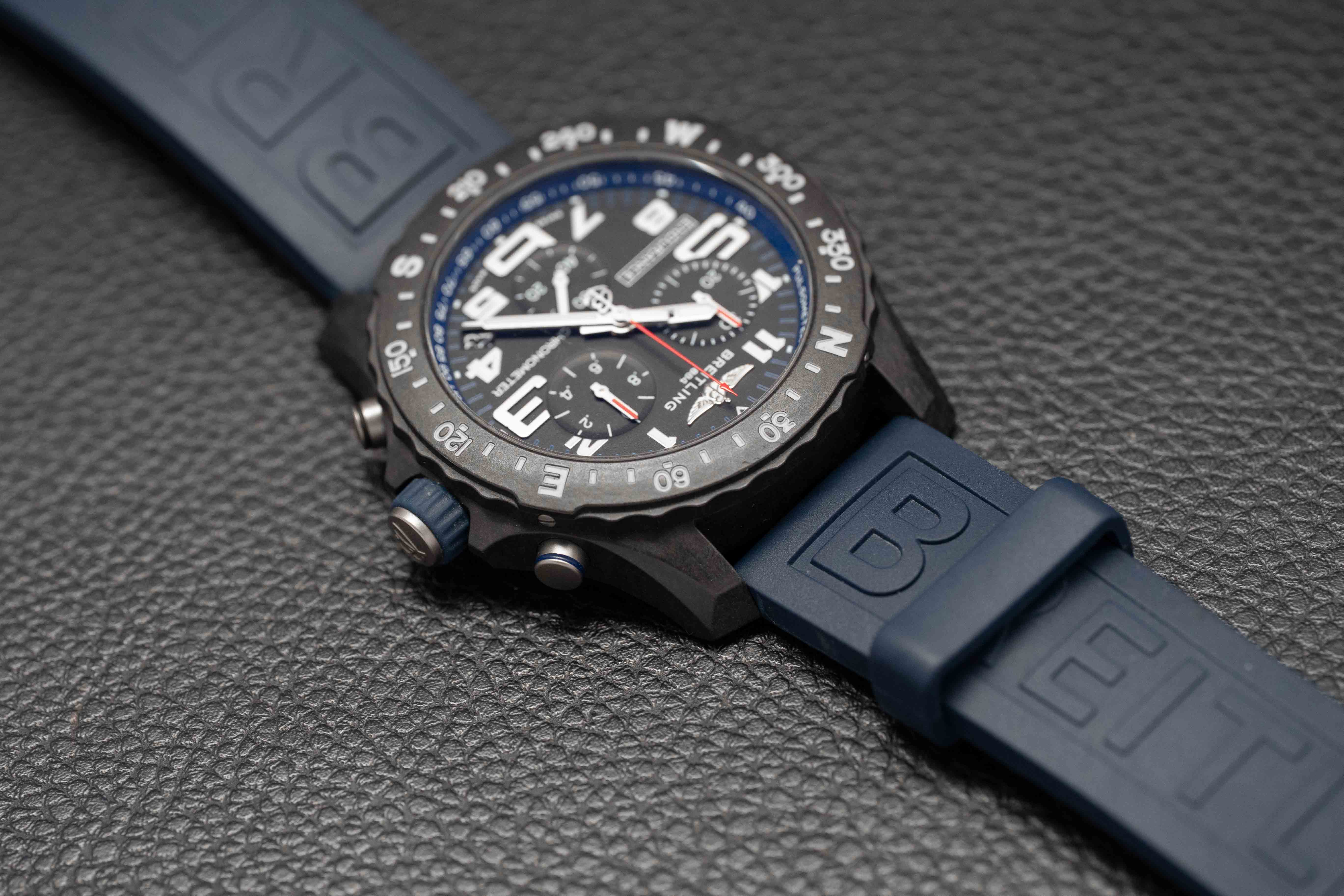 Breitling Endurance Pro X82310 Fullset 2022 Box+Papers