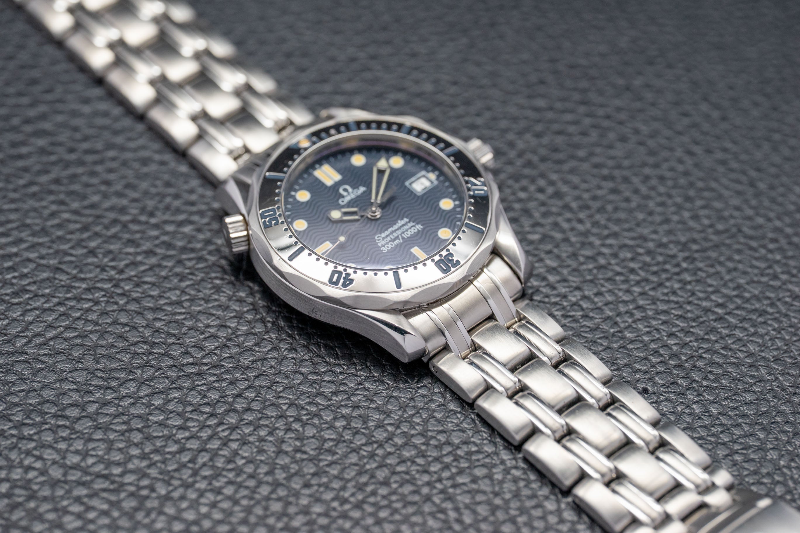 Omega Seamaster 300 2562.80 con quadrante blu, 1993