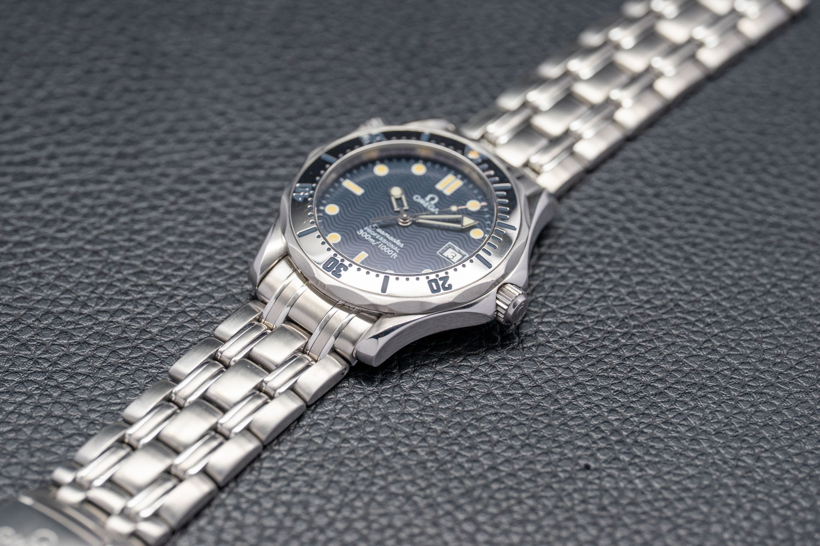 Omega Seamaster 300 2562.80 con quadrante blu, 1993