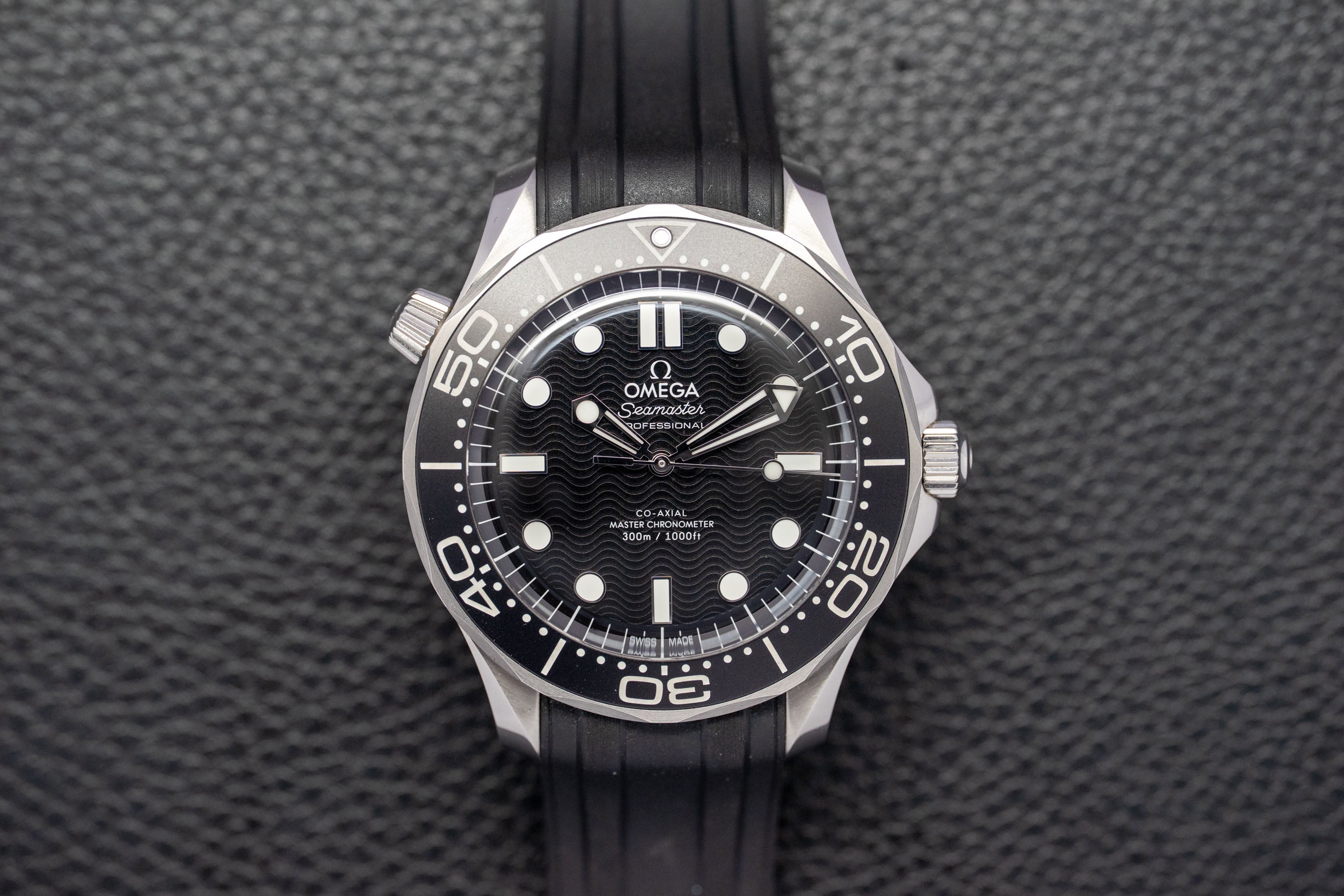 Omega Seamaster Diver 300M 210.32.42.20.01.003 FULLSET 2025 con scatola e PAPERS