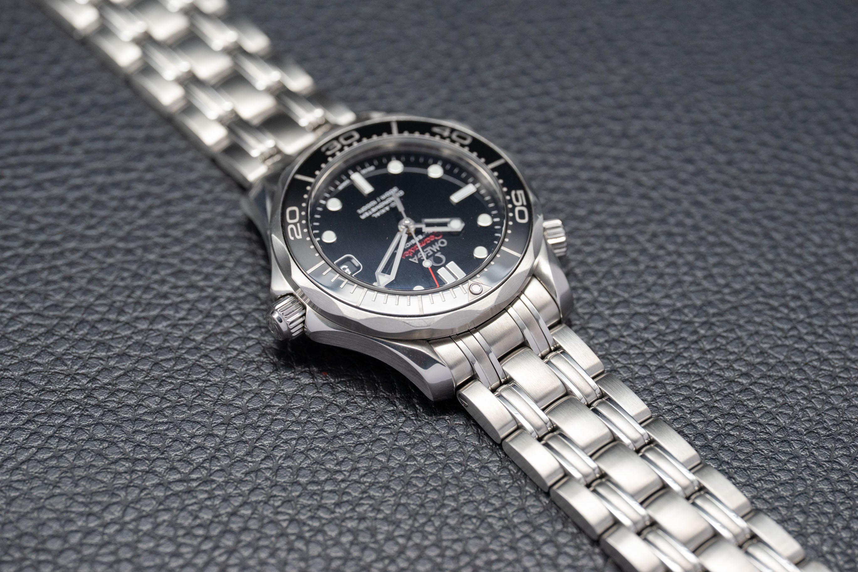 Omega Seamaster Diver 300 212.30.36.20.01.002 Black Dial 2016