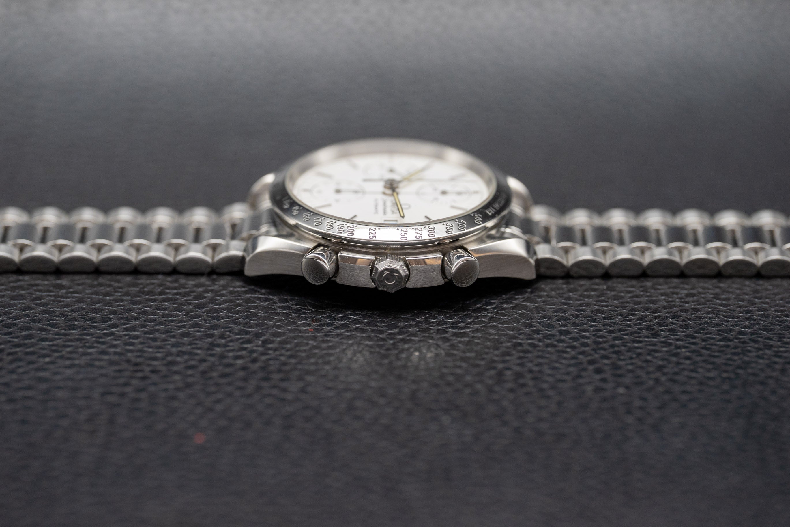 Omega Speedmaster Date 3511.20, esfera blanca, 1995