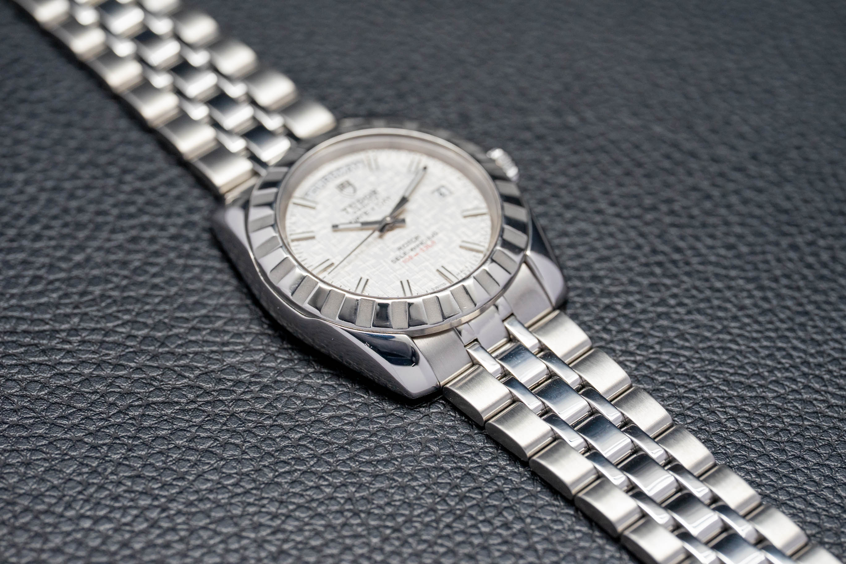 Tudor Classic Day Date 23010 Silver Dial 2009 PAPERS